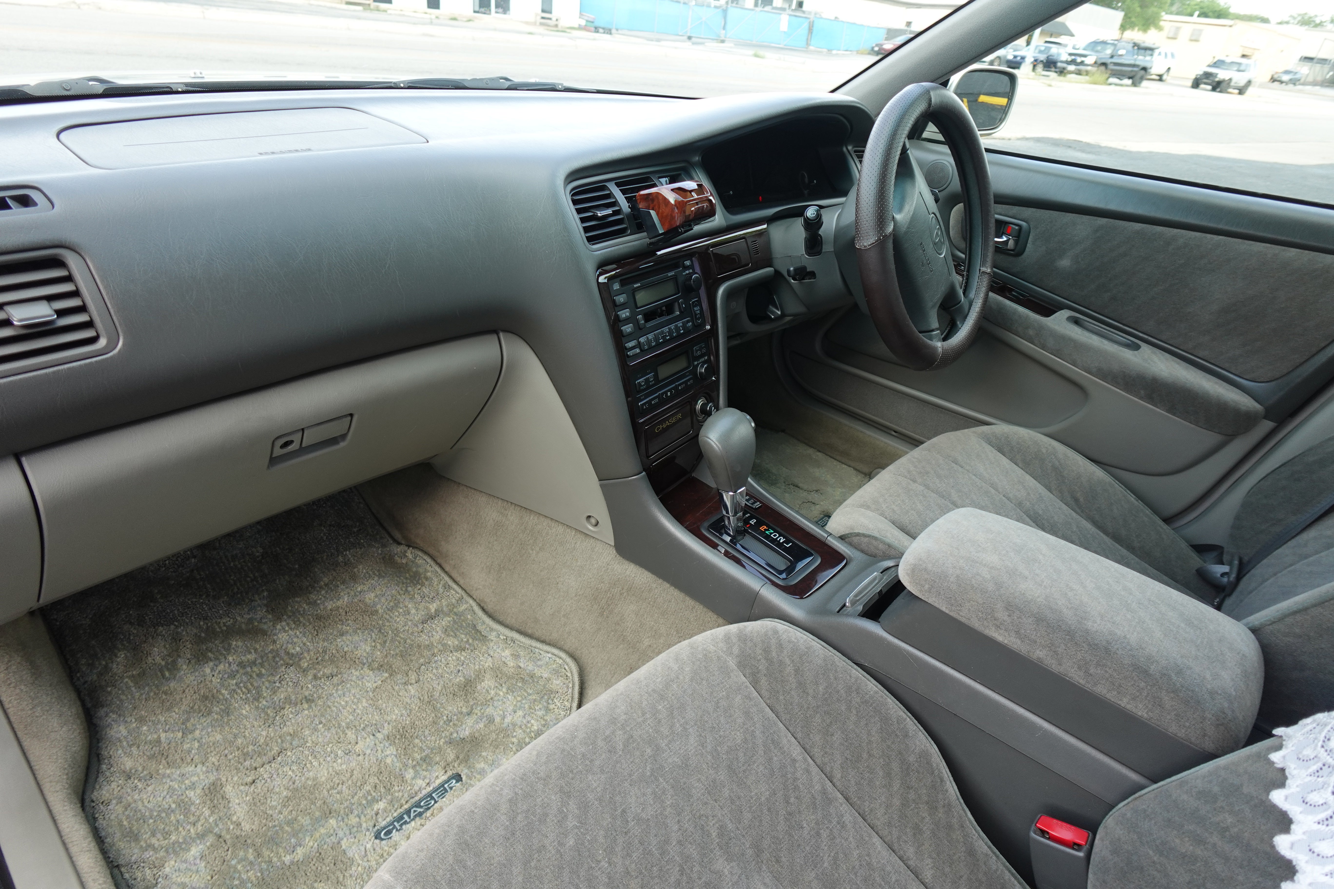 Toyota Chaser Avante JZX100 1998