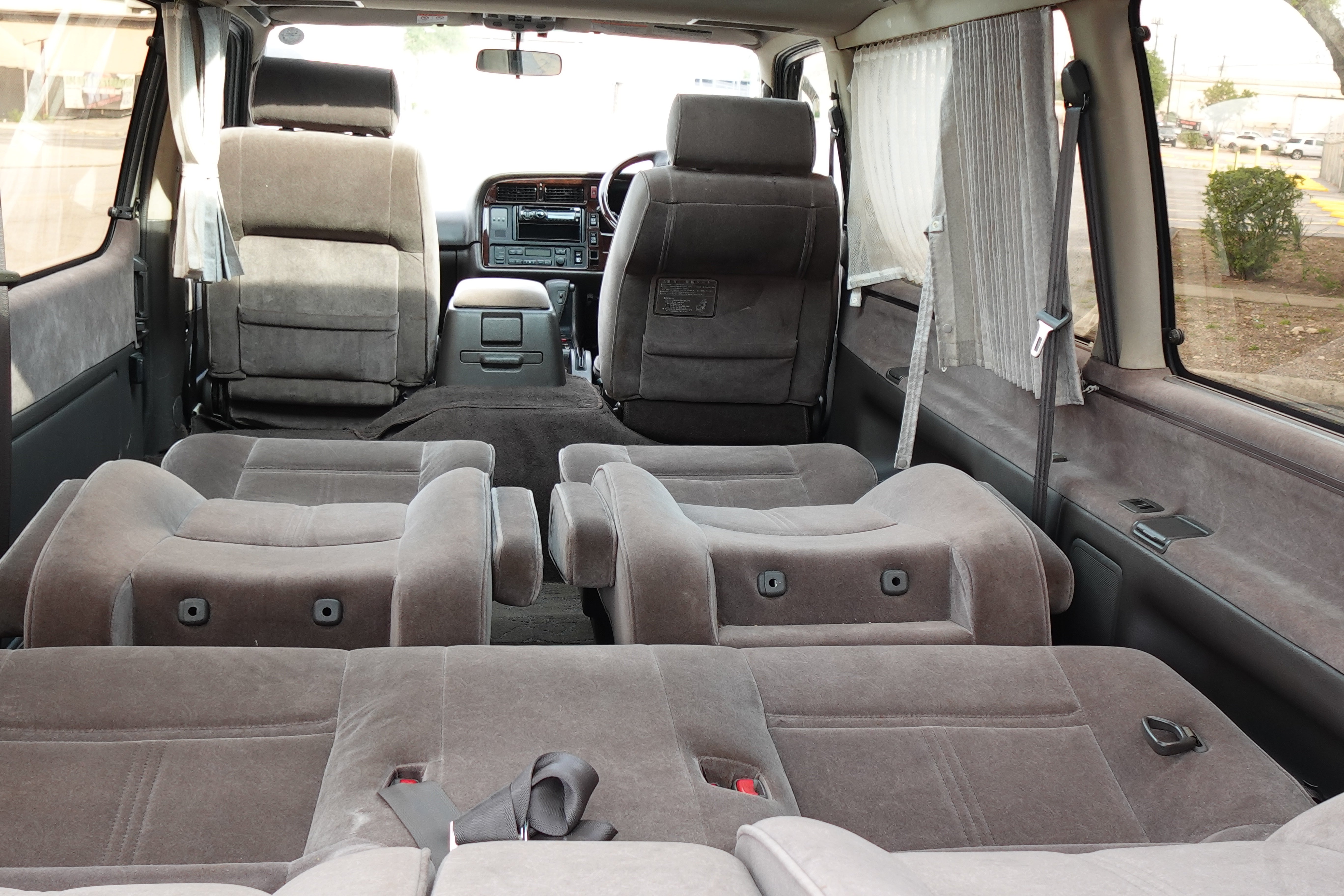 Toyota Hiace Living Saloon Limited Edition