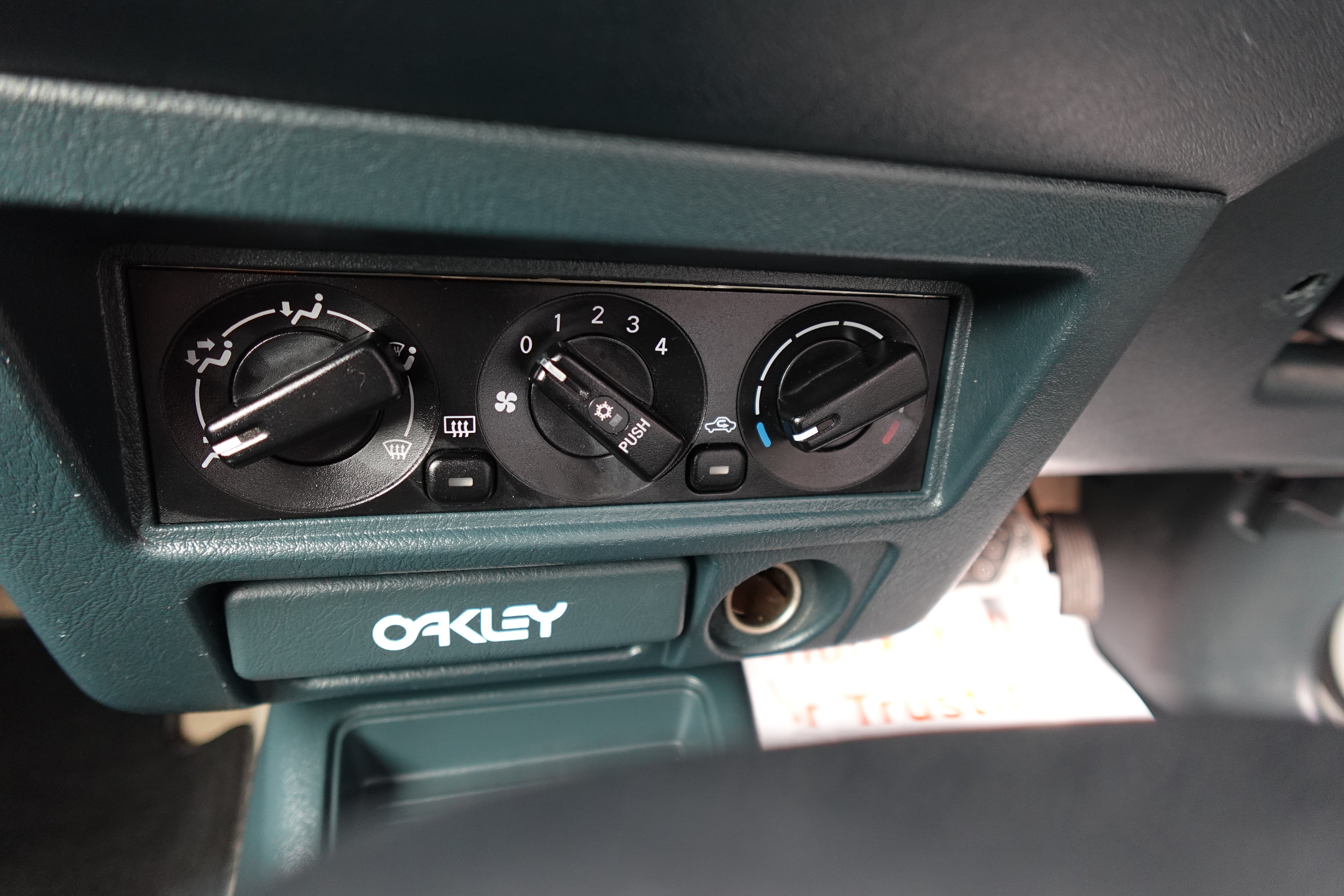 Mitsubishi Pajero Mini VR-II 4WD Turbo Duke 1998