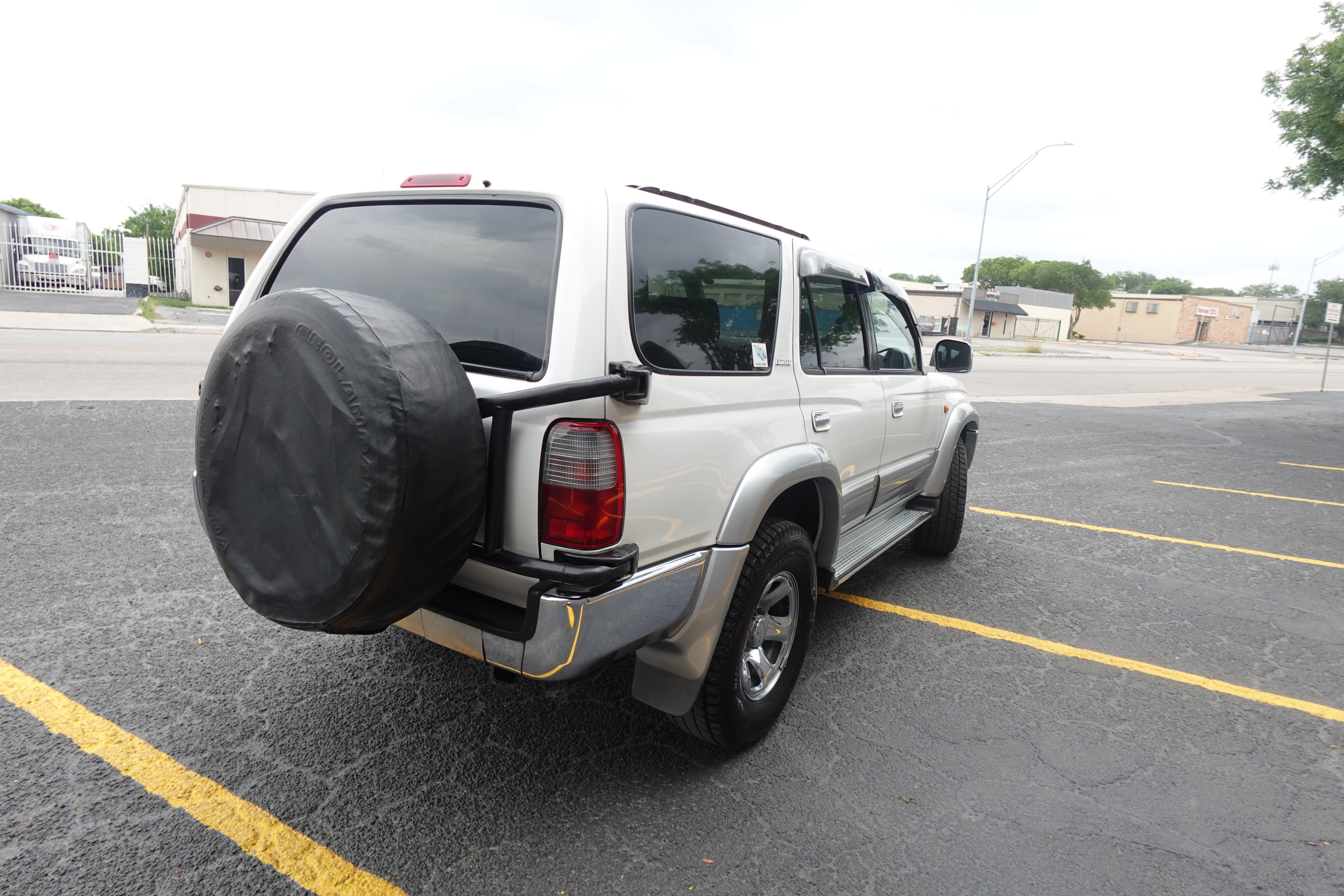 1998 Toyota Hilux Surf SSR-V 3.0 L Diesel Turbo