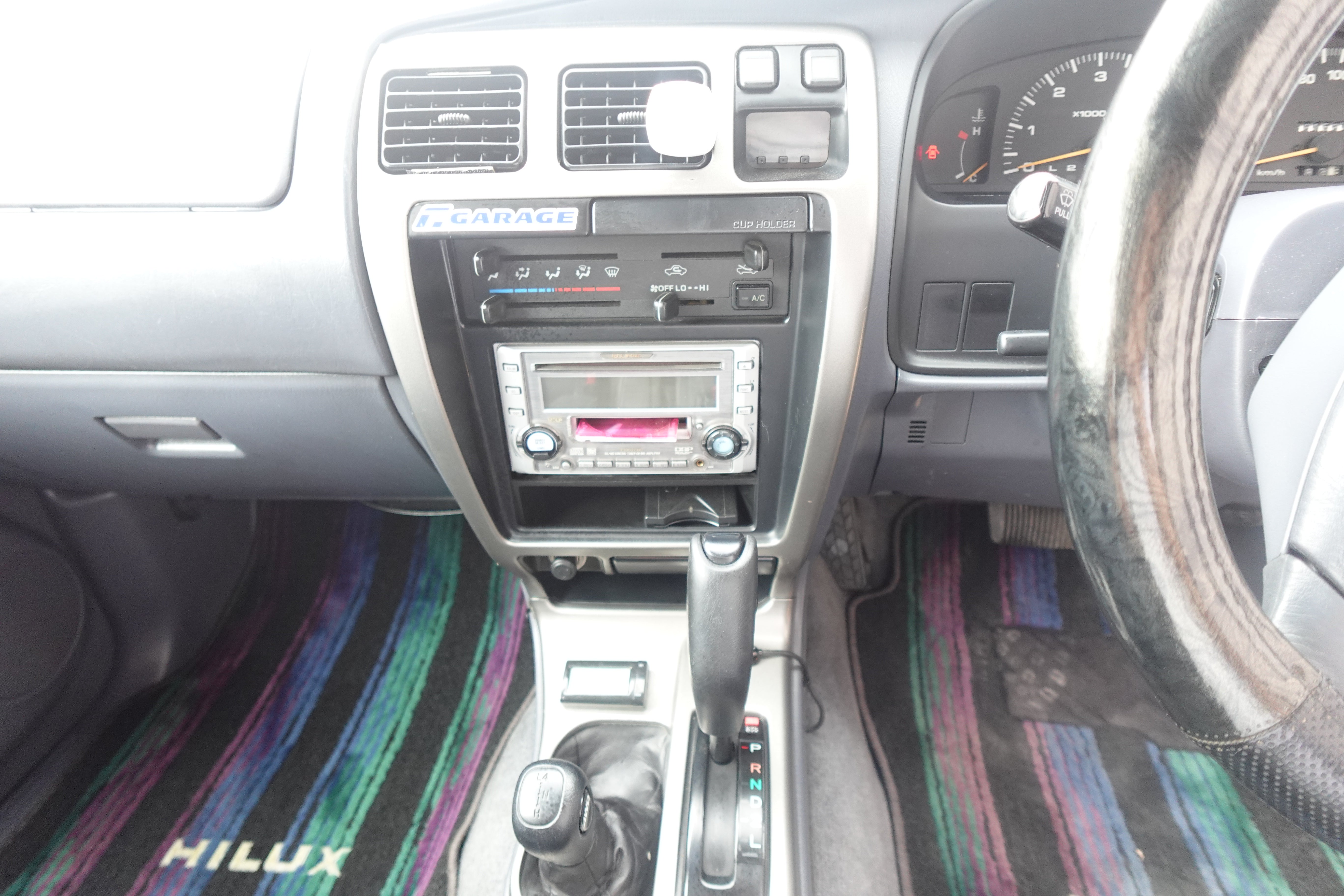 1998 Toyota Hilux Surf SSR-V 3.0 L Diesel Turbo