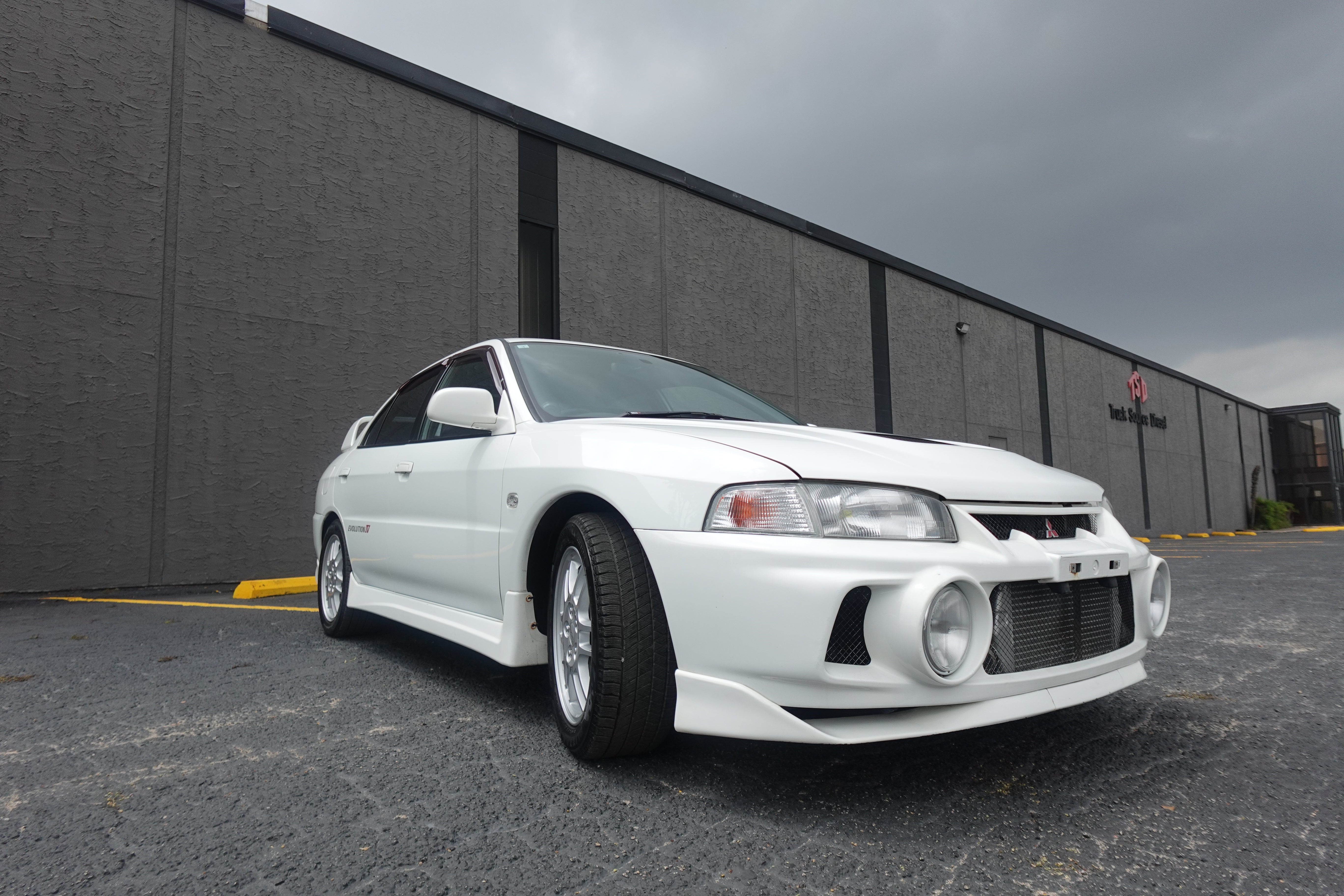Mitsubishi Lancer CN9A GSR Evolution IV GSR EVO 1996