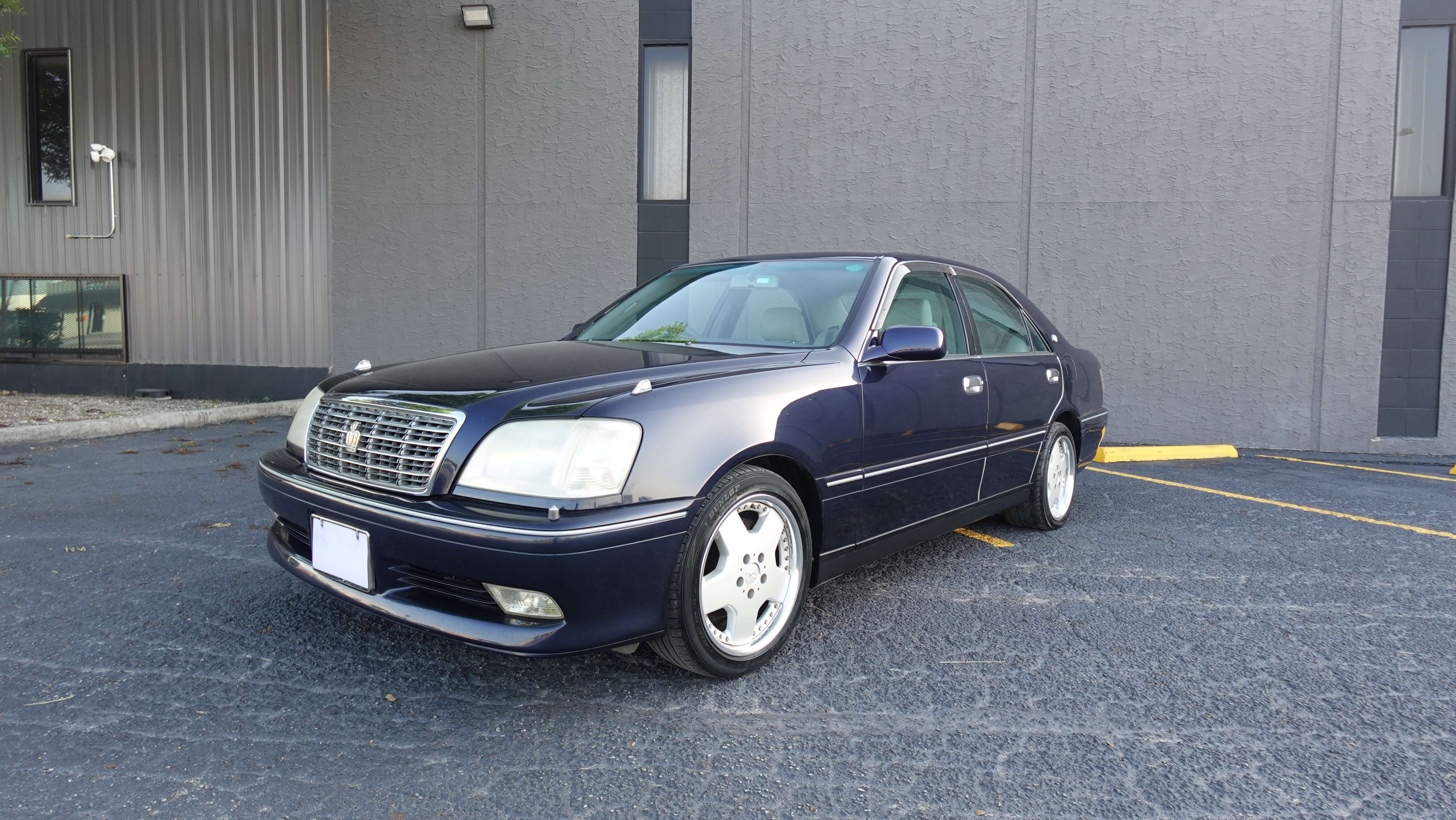 JDM 2000 Toyota Crown Royal Saloon 2.5L 1JZ-GE