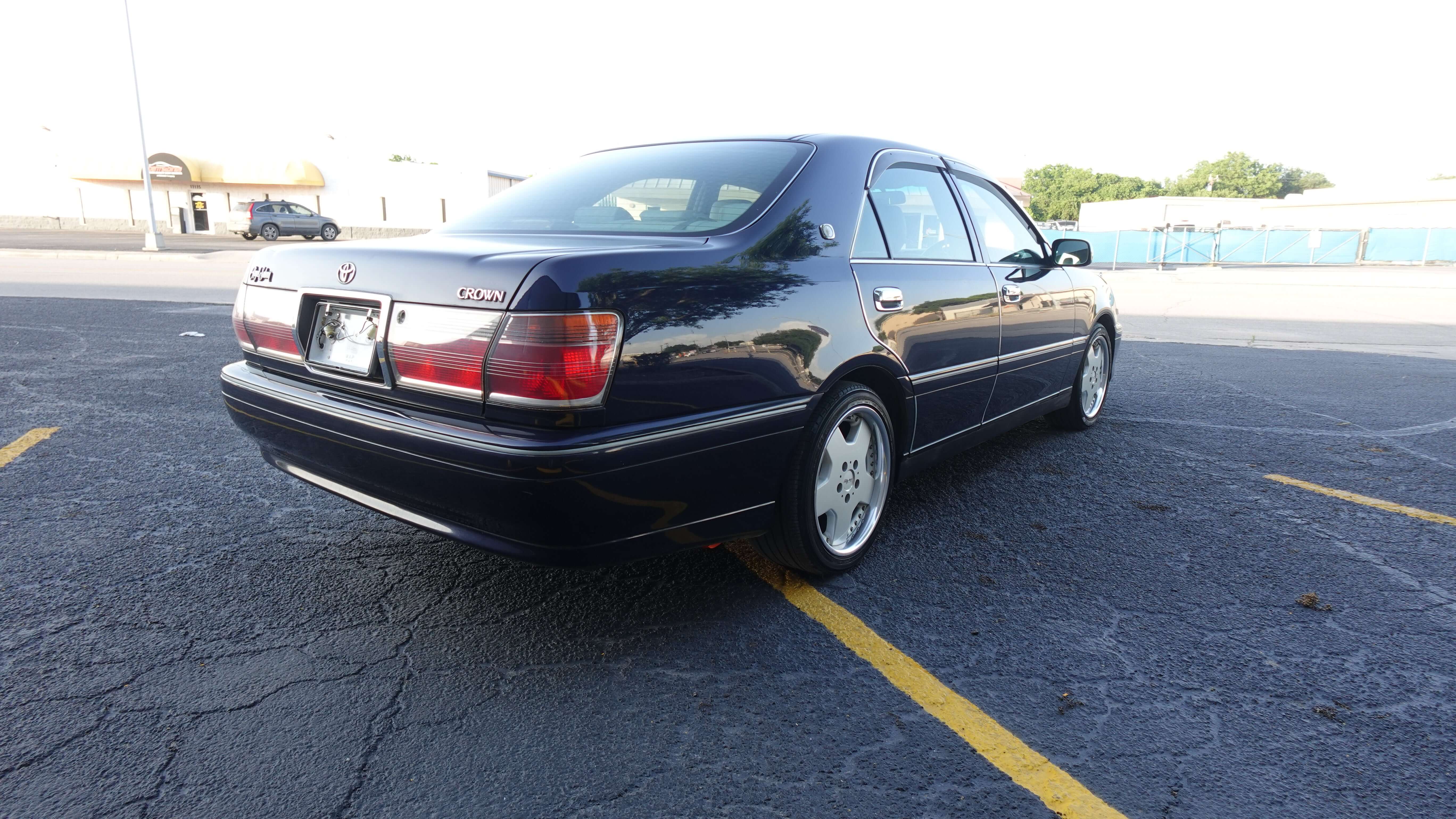 JDM 2000 Toyota Crown Royal Saloon 2.5L 1JZ-GE