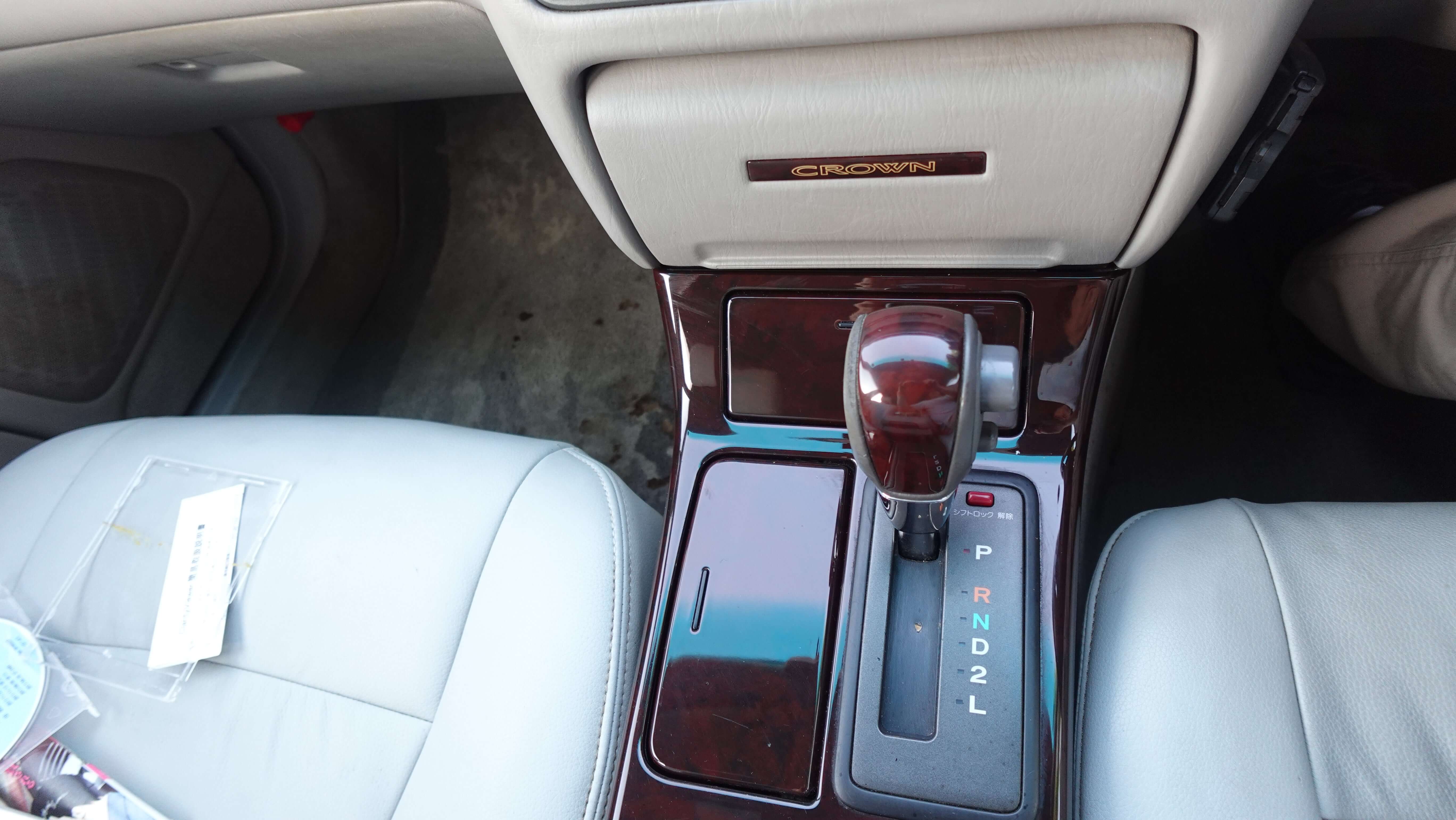 JDM 2000 Toyota Crown Royal Saloon 2.5L 1JZ-GE