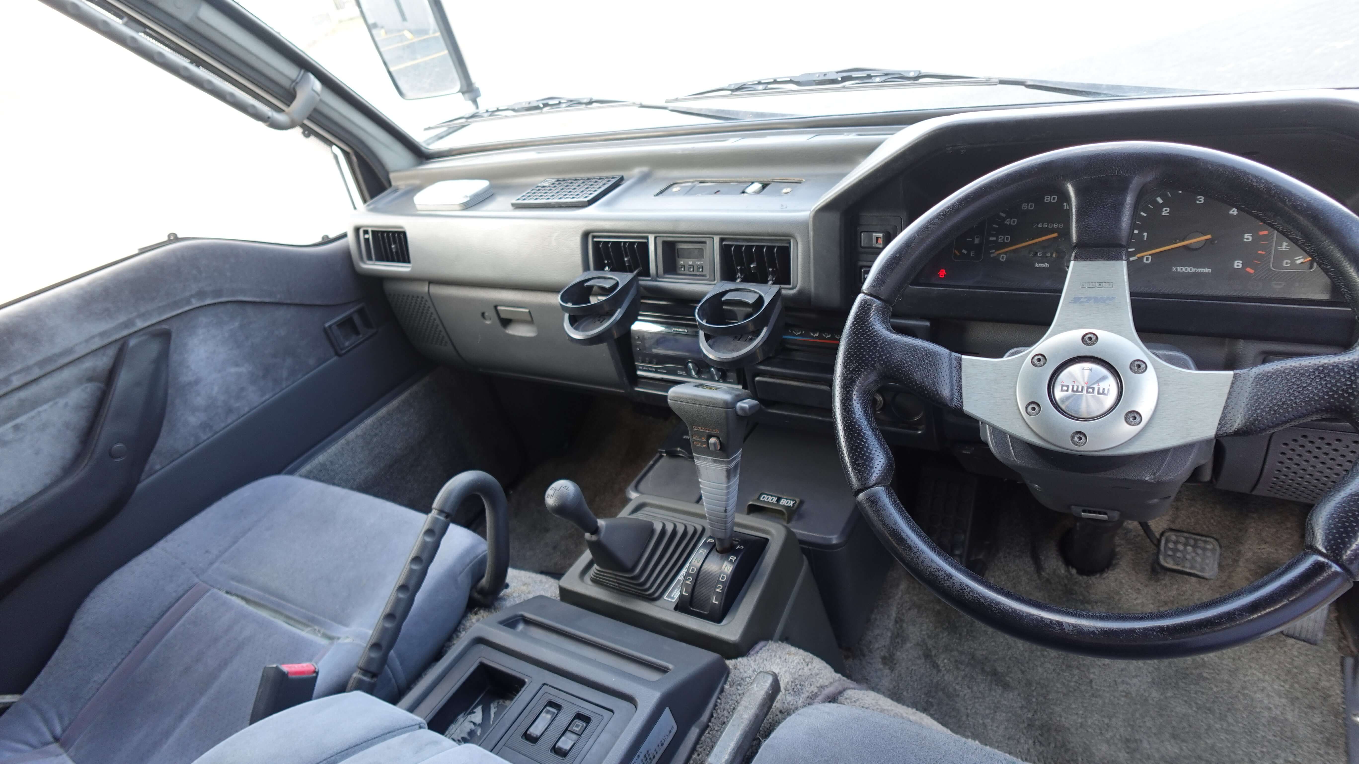 1994 Mitsubishi Delica Super Exceed Diesel