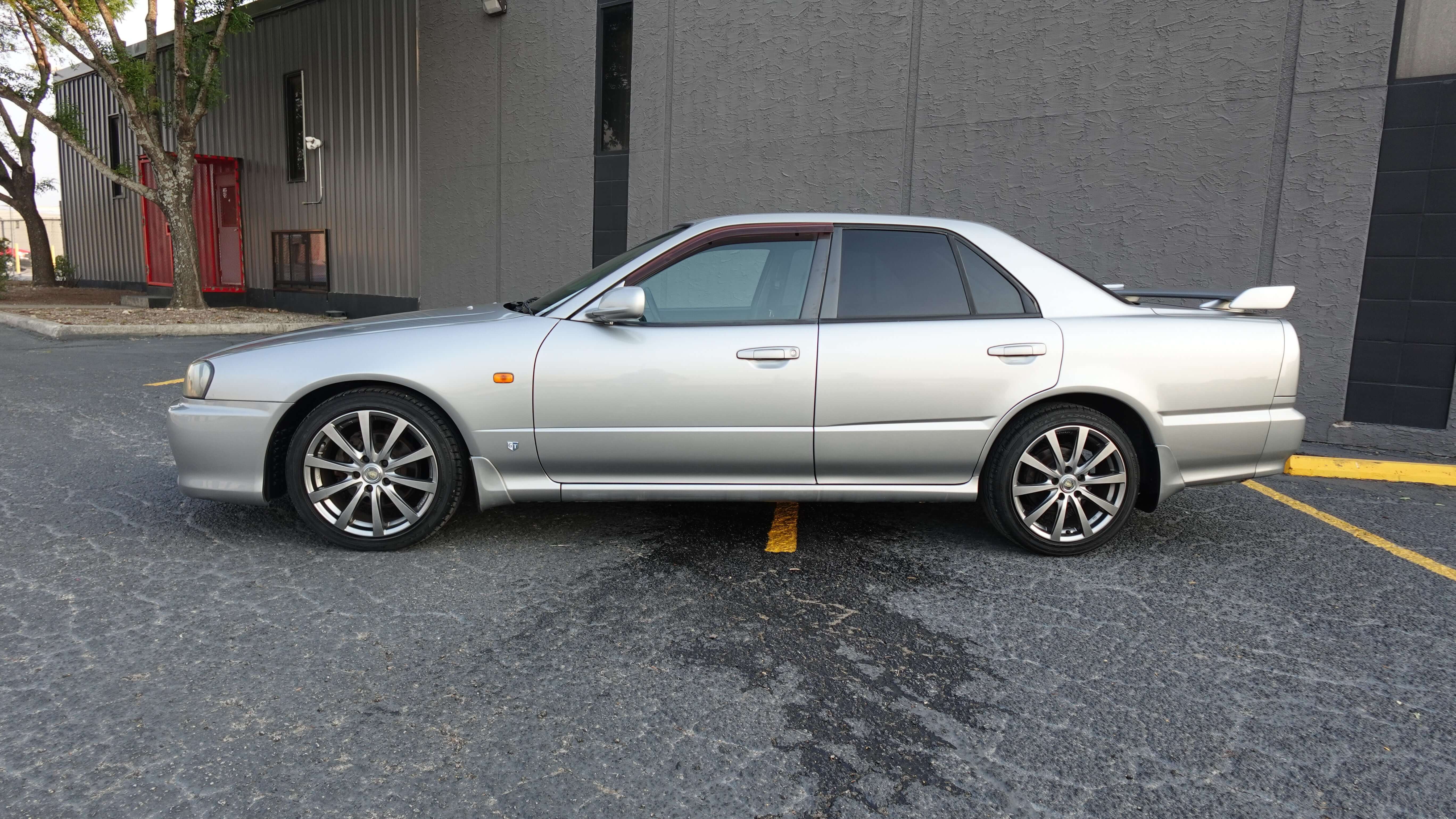 JDM 1998 Nissan skyline 25GT-X ER34