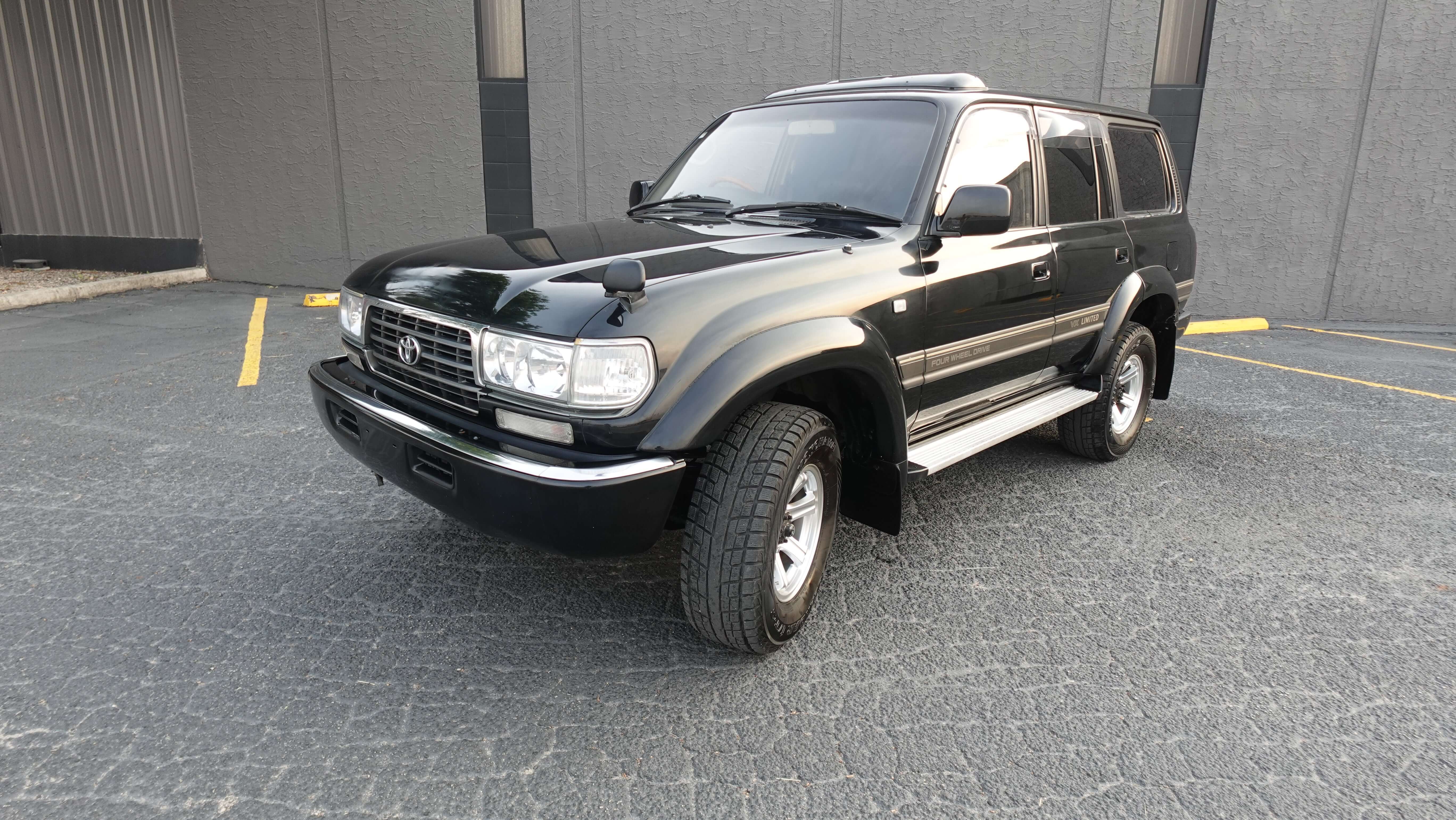 JDM 1993 Toyota Landcruiser VX Limited 4WD Diesel