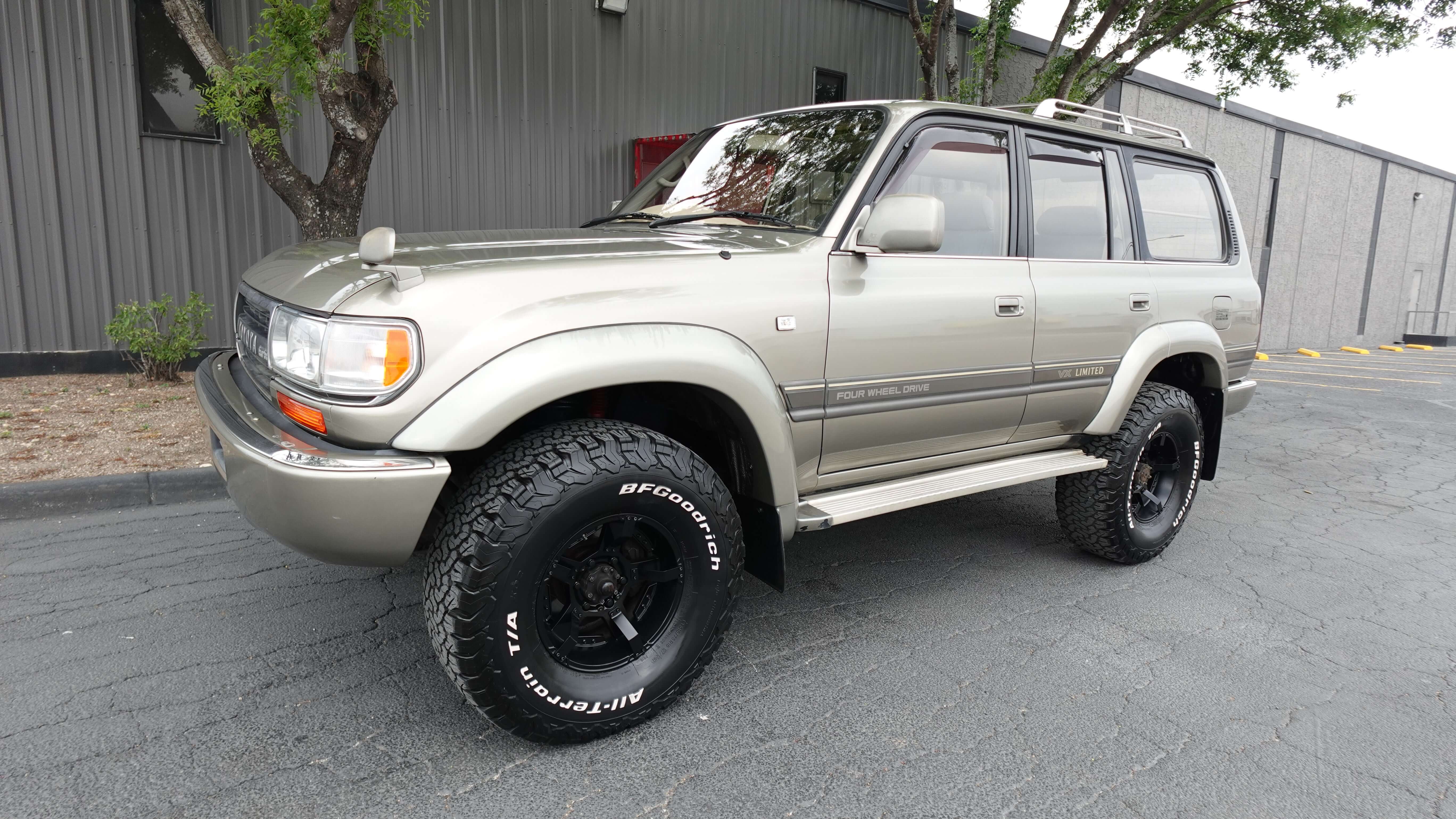 JDM 1994Toyota Landcruiser VX Limited Turbo Diesel 4WD