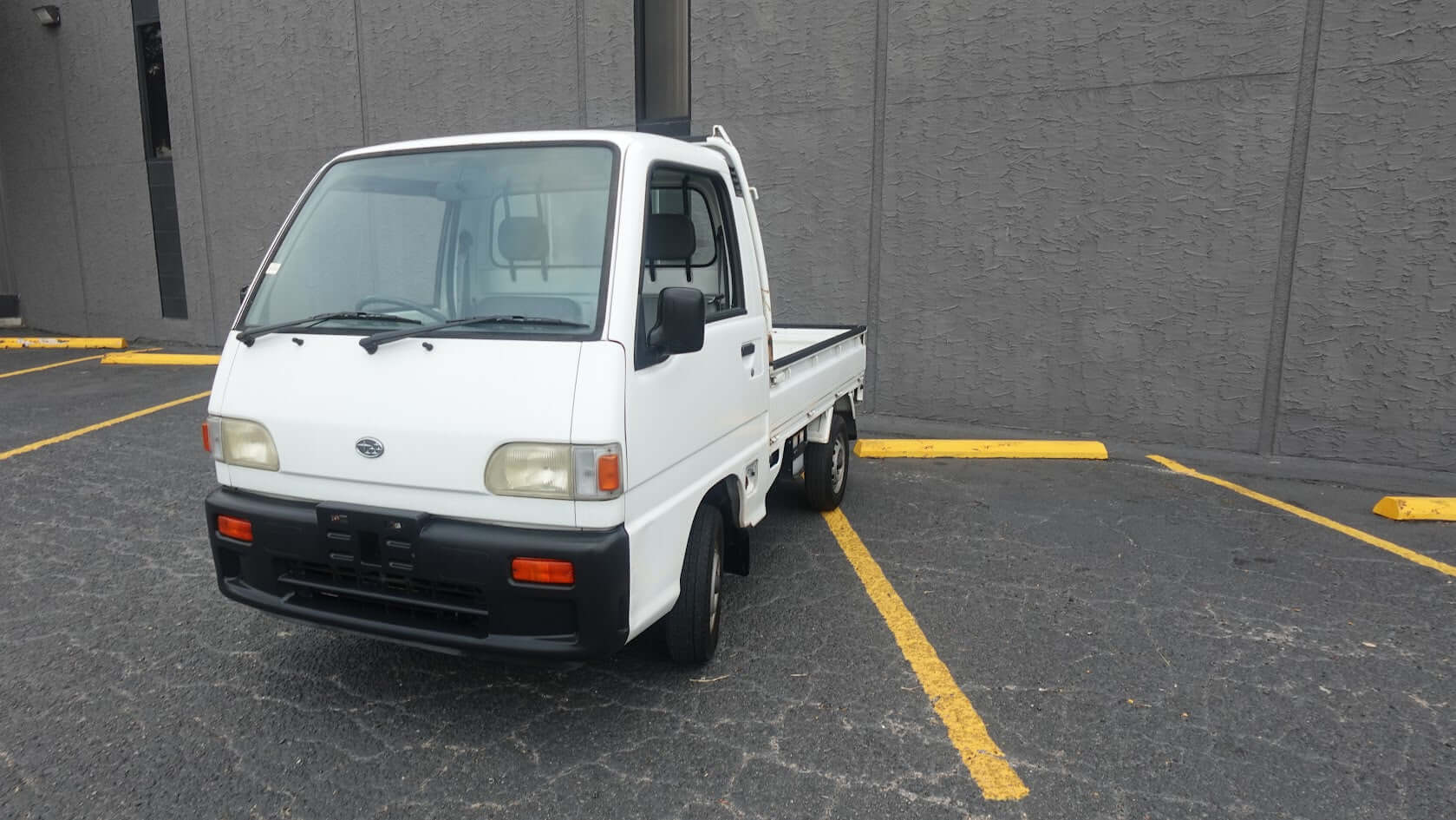 JDM 1998 Subaru Sambar Mini Kei Truck 4WD