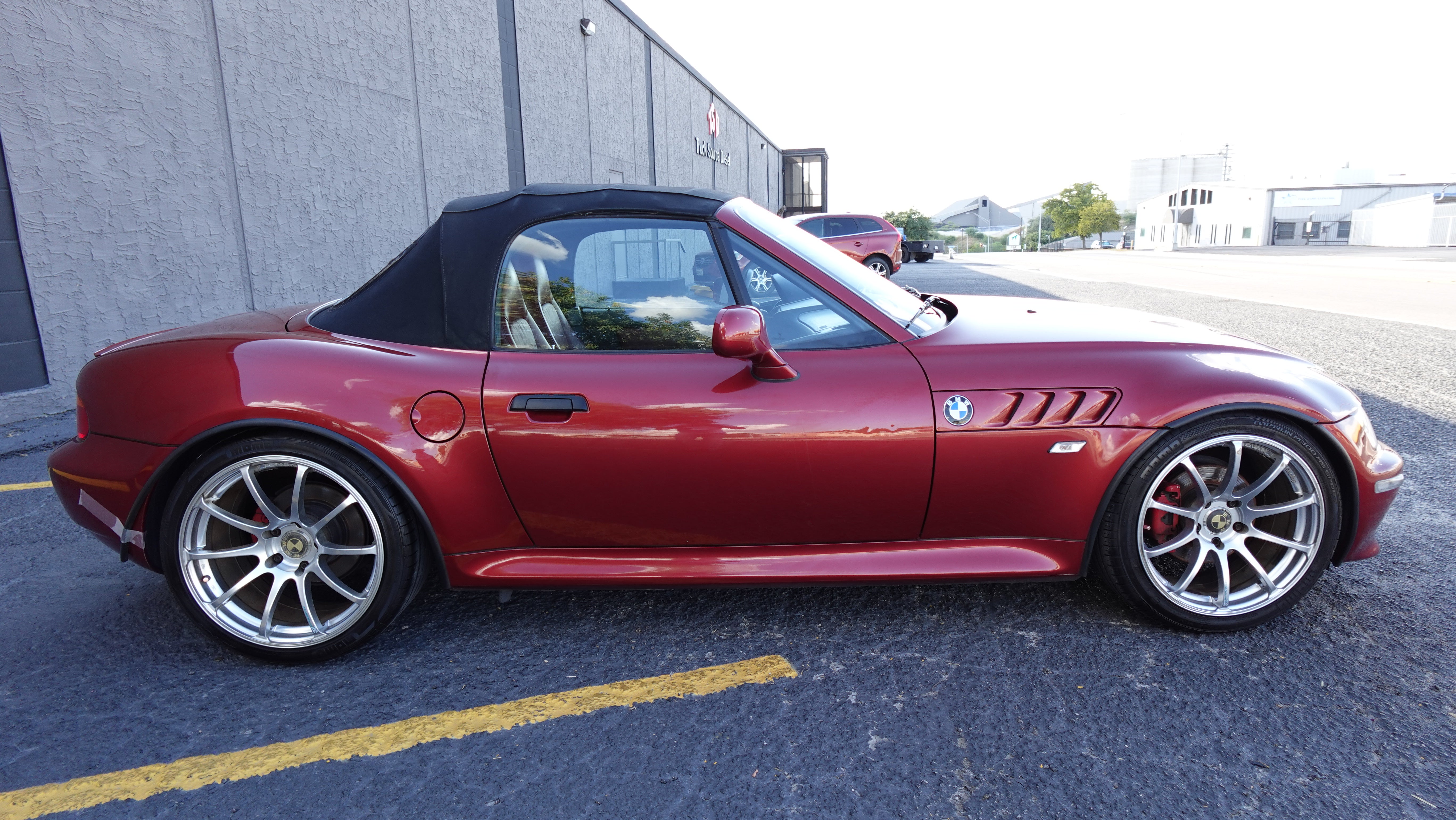 JDM 1999 BMW Z3 Convertable 2.0L Manual (LHD)