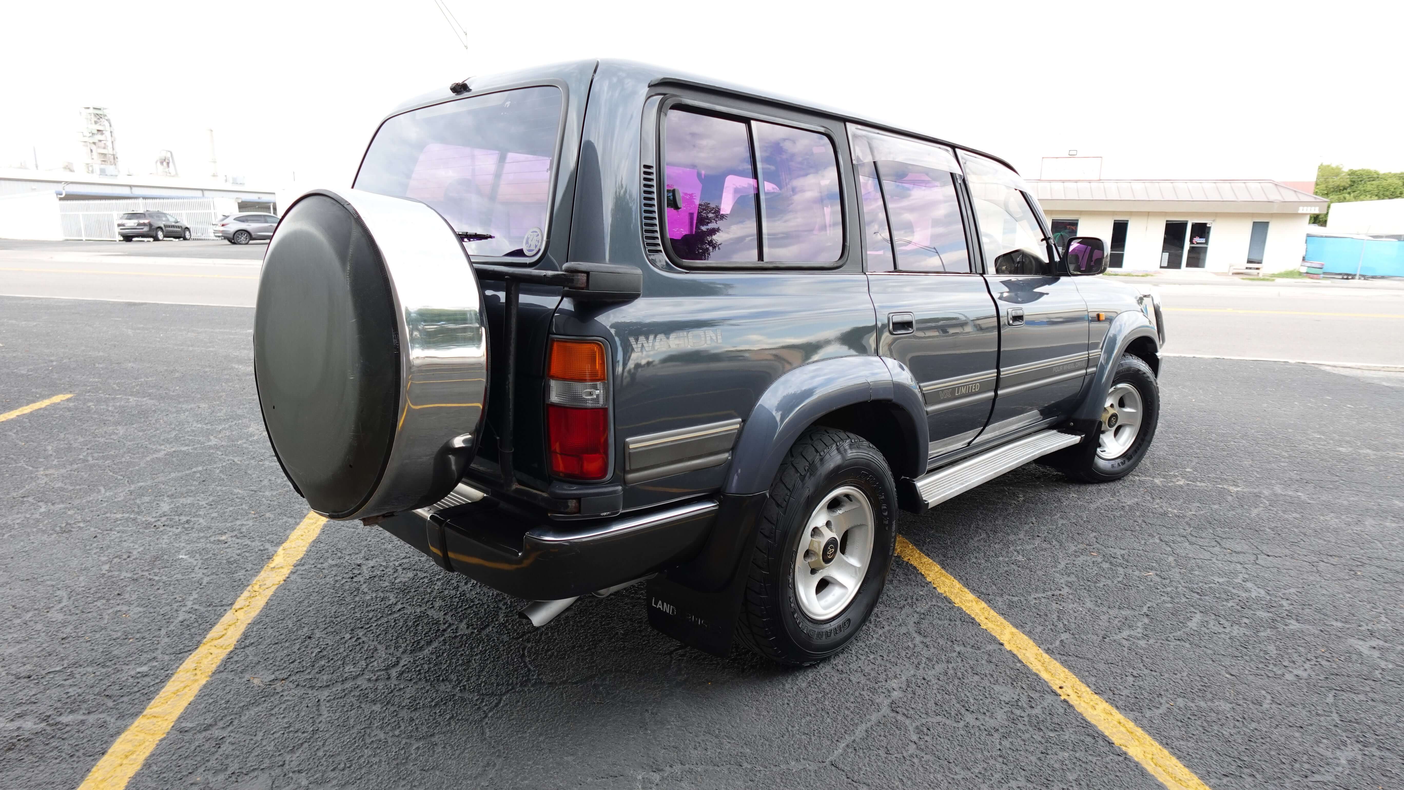 JDM 1993 Toyota Landcruiser VX Limited 4wd FZJ80
