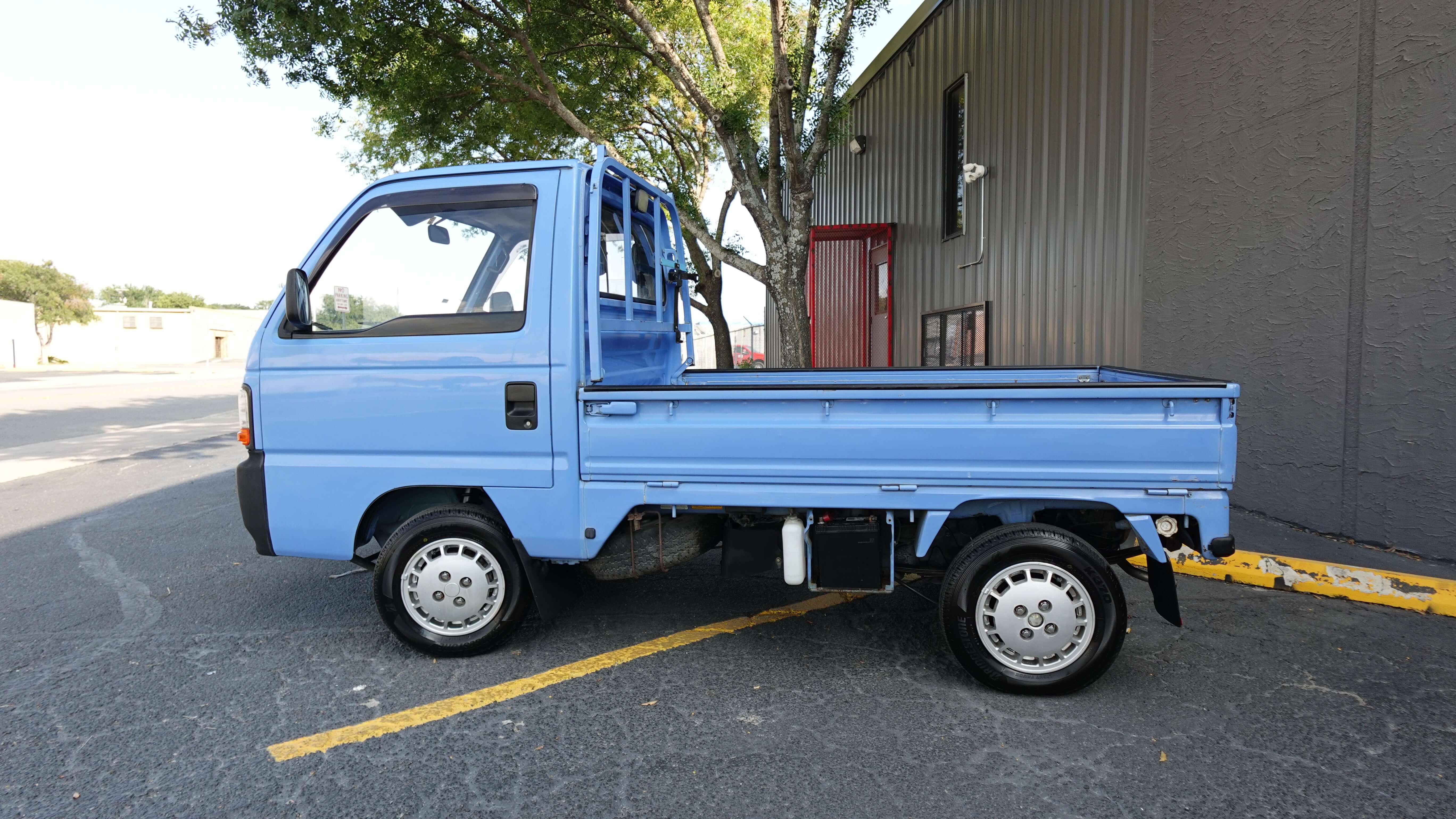 JDM 1995 Honda Acty Mini Kei Town truck SDX 4WD