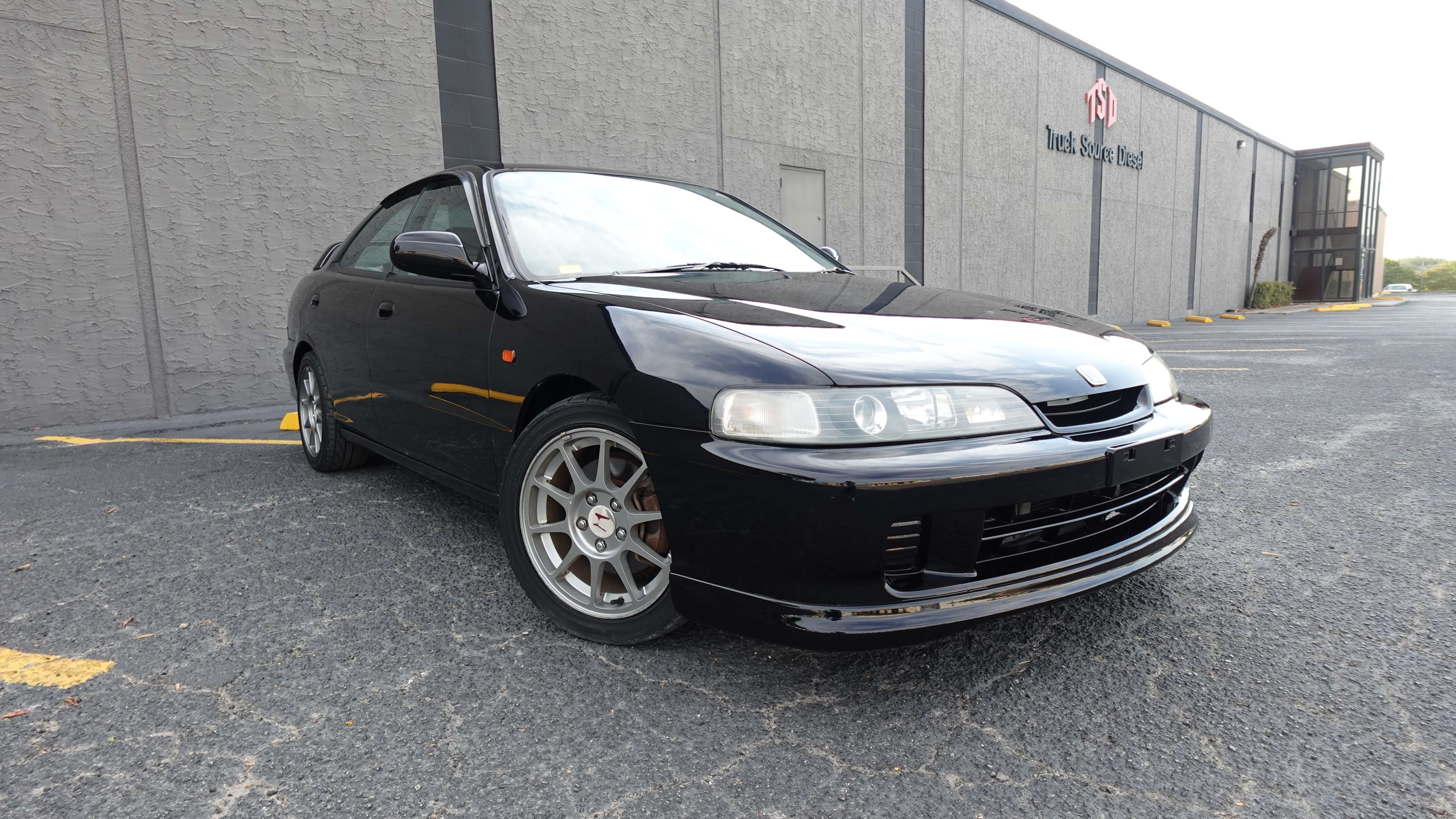 JDM 2000 Honda Integra Type-R  B18C VTEC