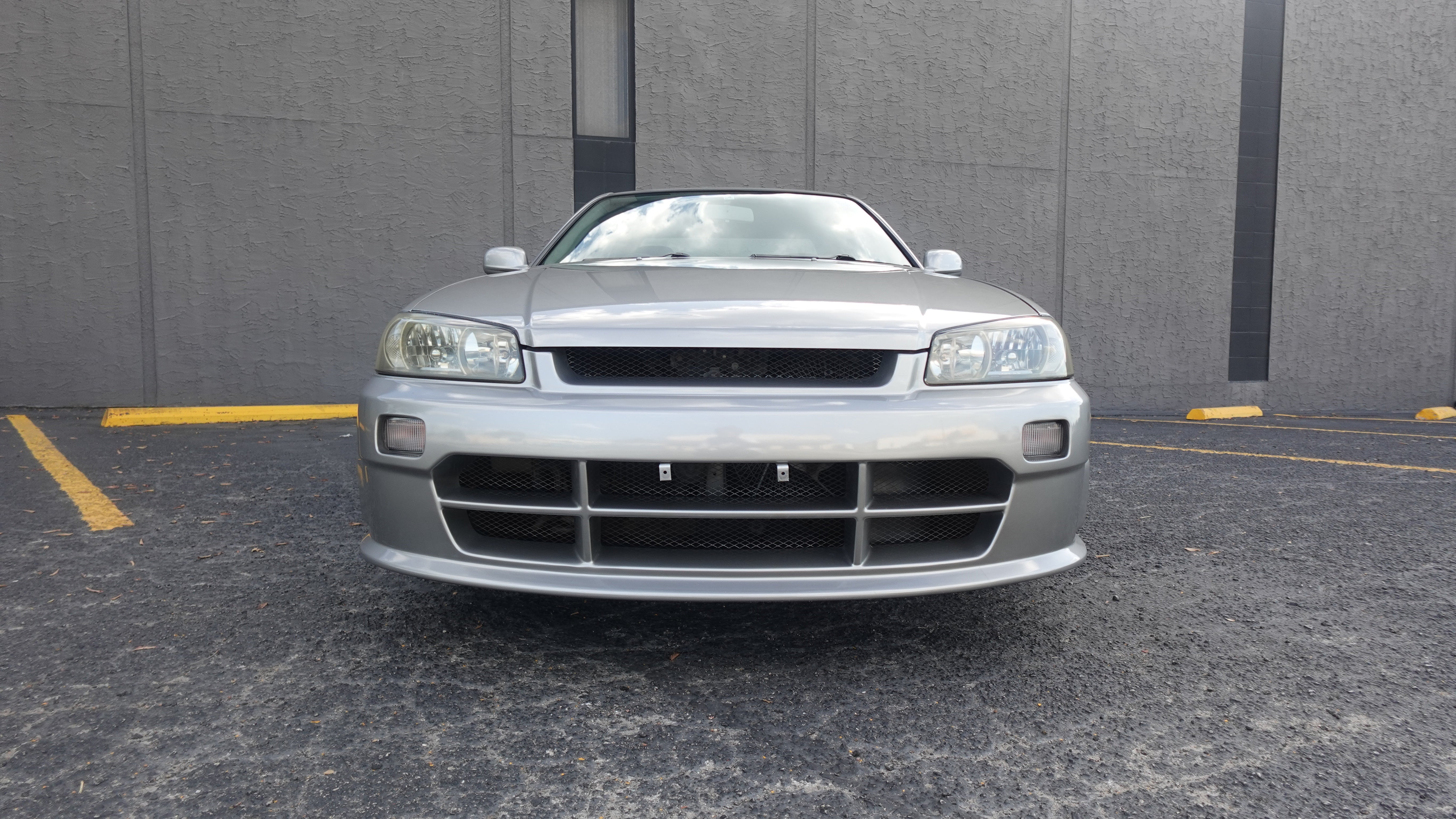 JDM 1999 Nissan Skyline GT R34 TURBO