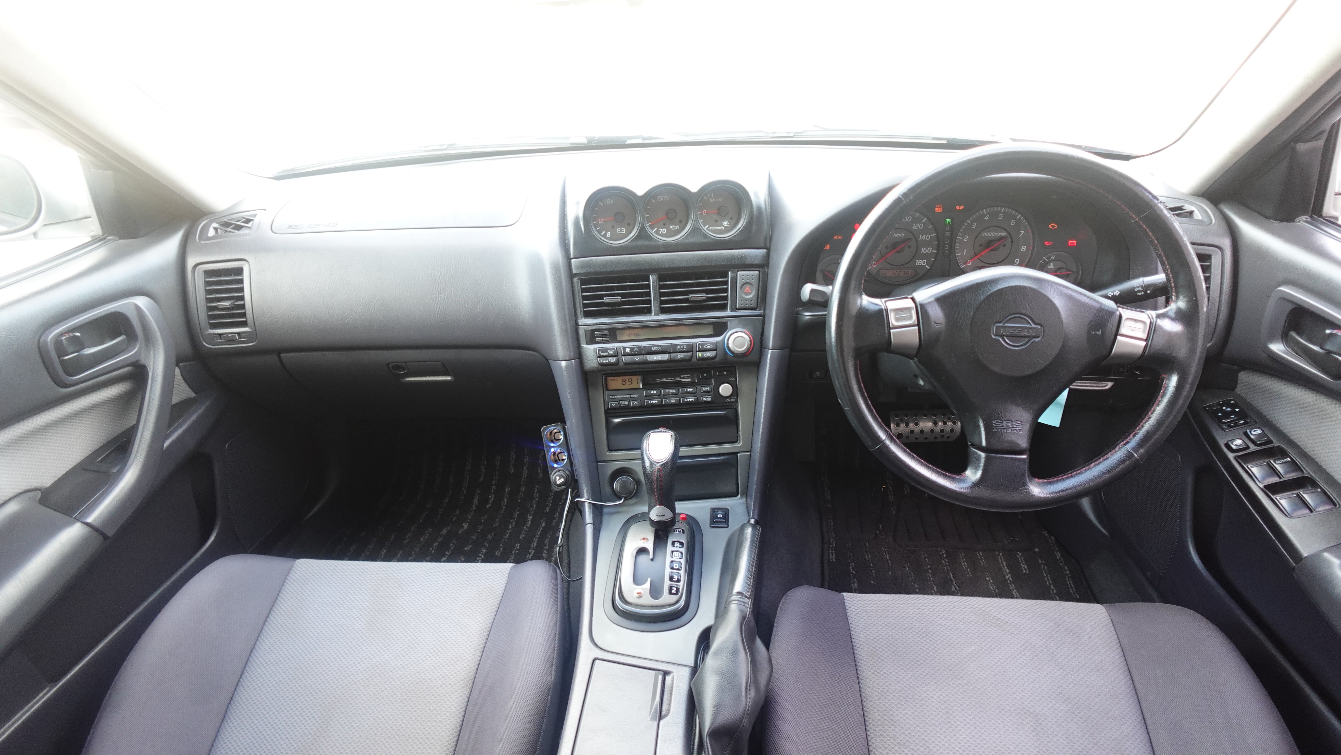 JDM 1999 Nissan Skyline GT R34 TURBO