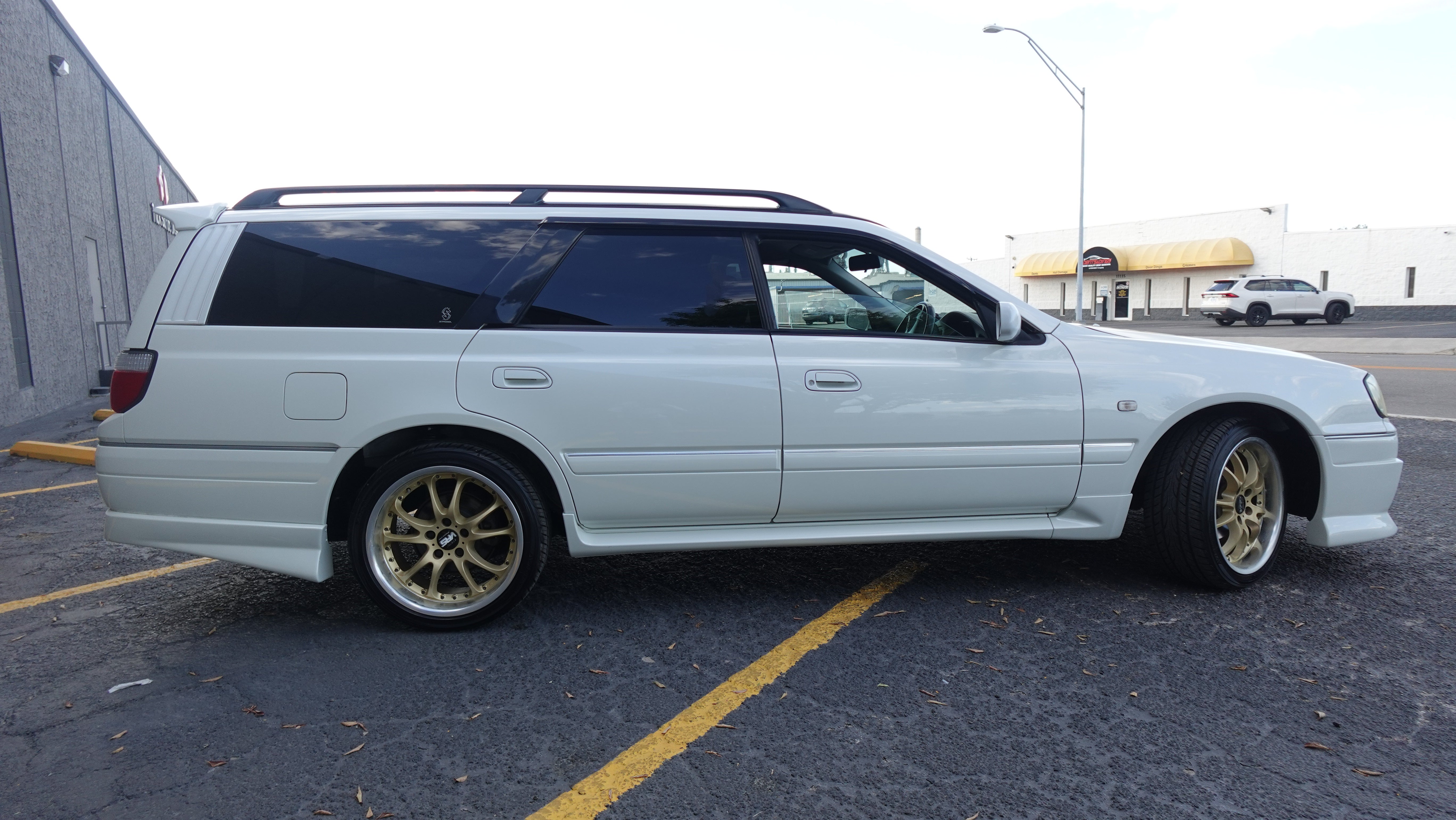 JDM 2000 Nissan Stagea 25RS 2.5L RB25DE