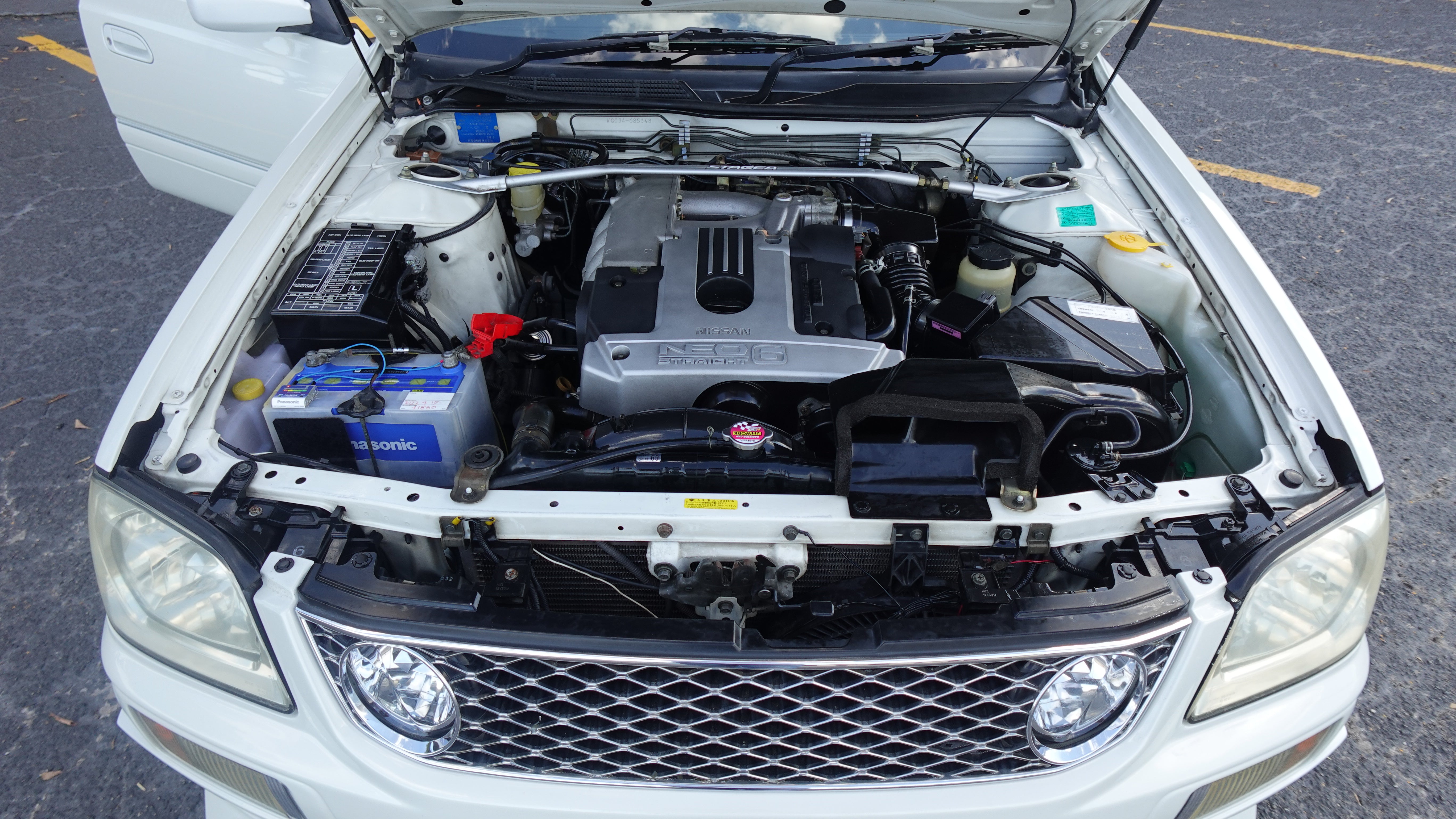 JDM 2000 Nissan Stagea 25RS 2.5L RB25DE