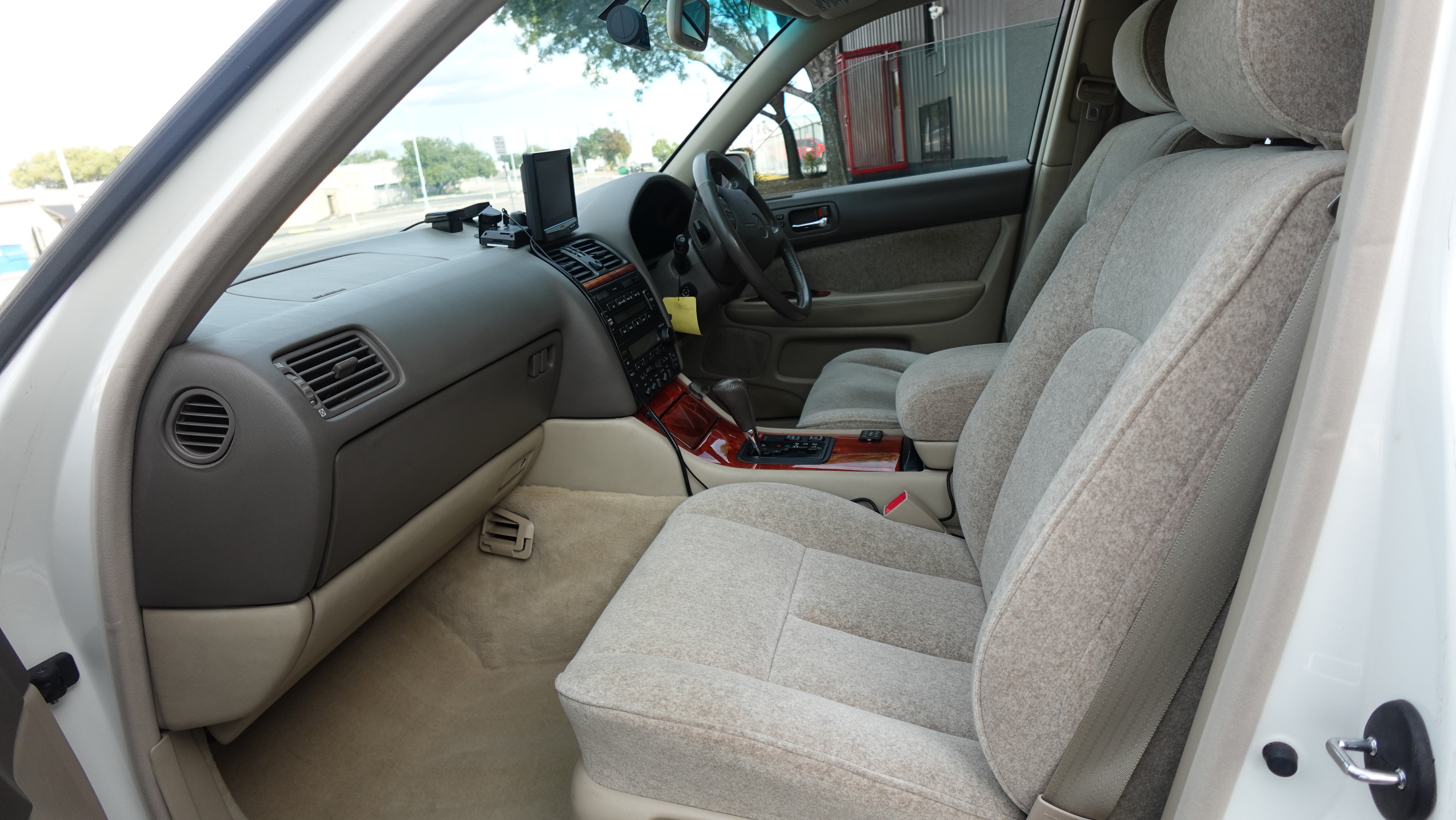 JDM 1998 Toyota Celsior C Version UCF21