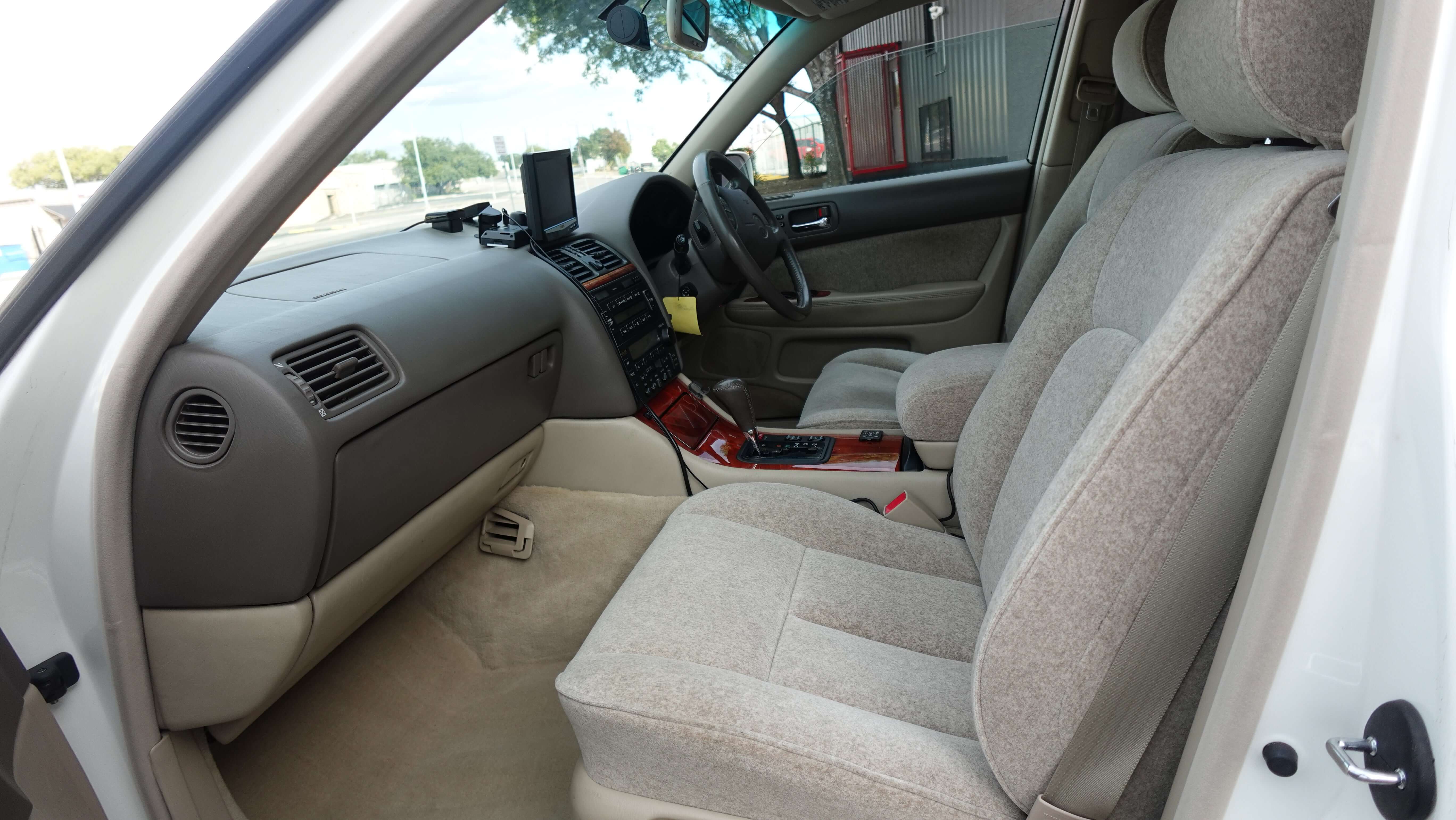 JDM 1998 Toyota Celsior  C Version UCF21