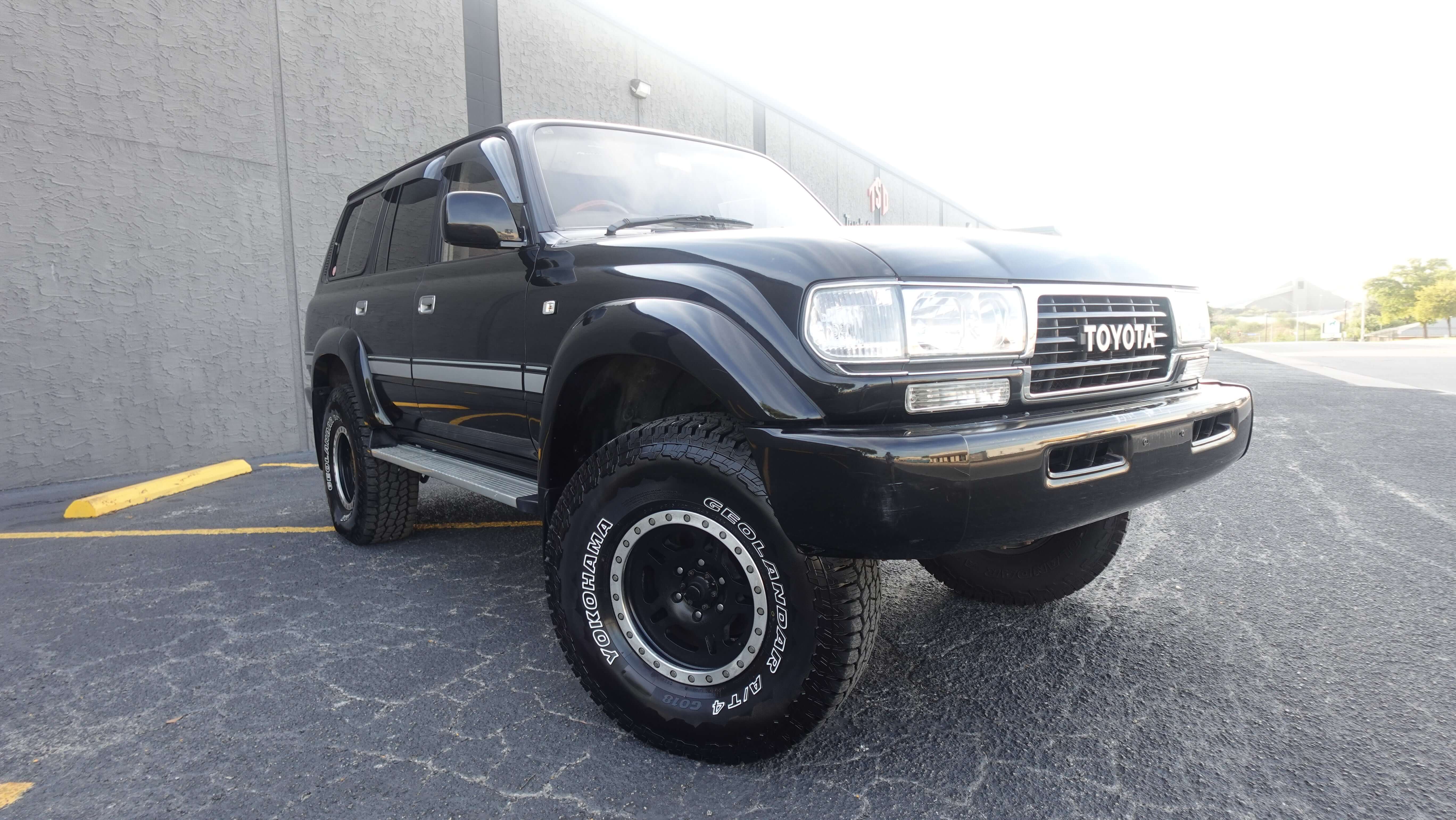 JDM 1995 Toyota Landcruiser VX Limited 4wd FZJ80