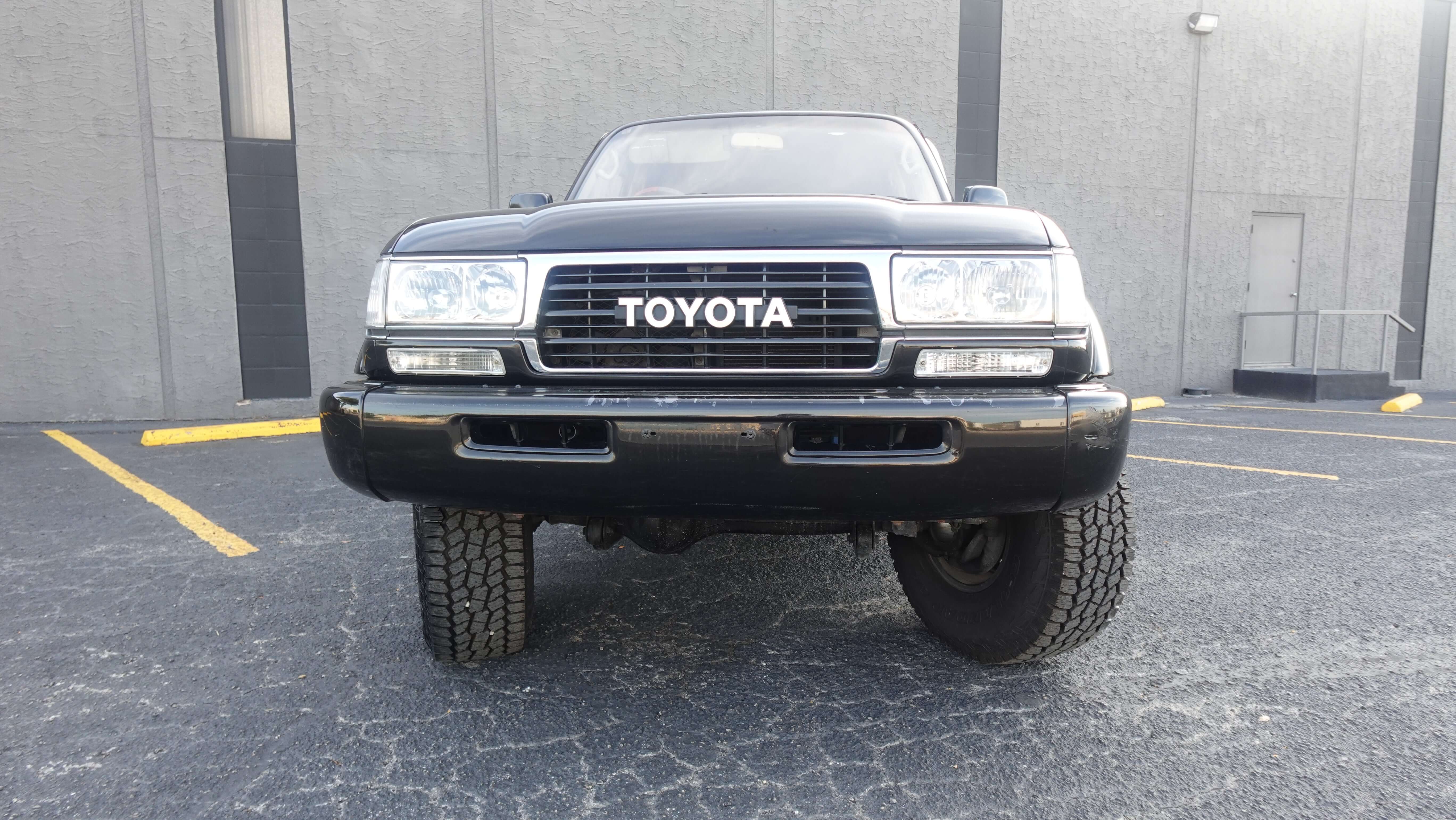 JDM 1995 Toyota Landcruiser VX Limited 4wd FZJ80