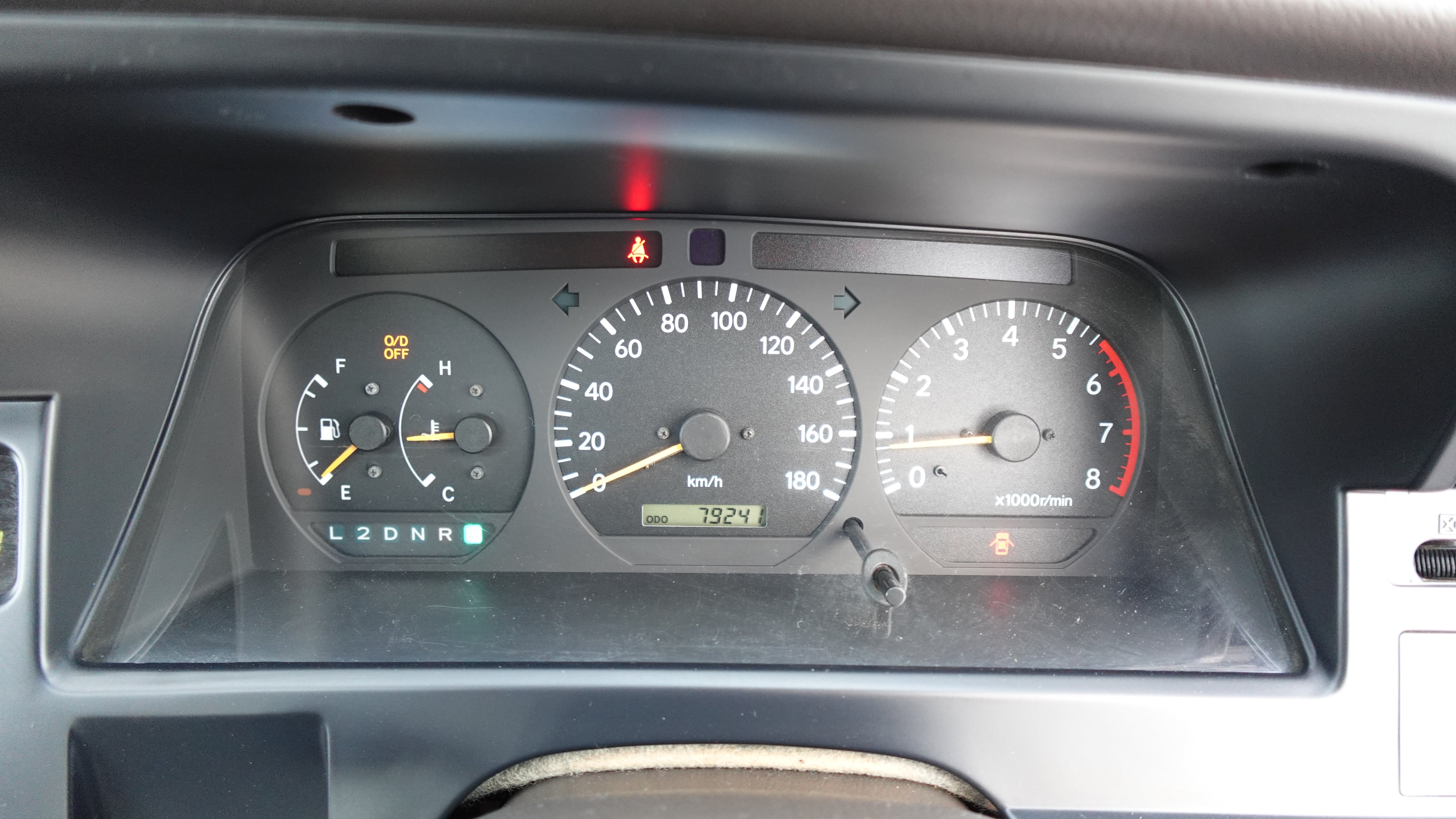 JDM 1996 Toyota Hiace Super Custom G 2.4L