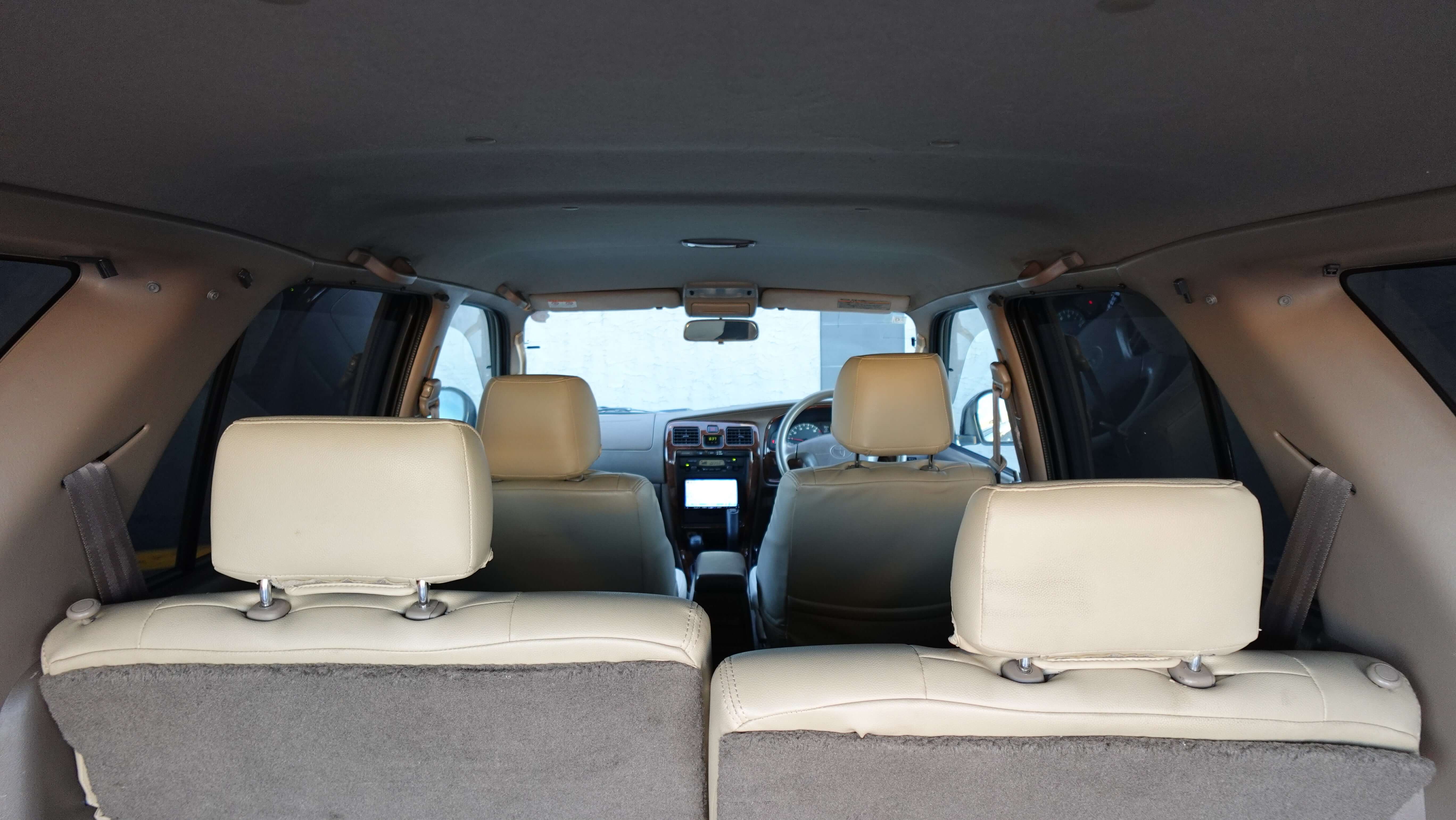 2000 JDM Toyota Hilux Surf SSR-X RZN185 2.7L