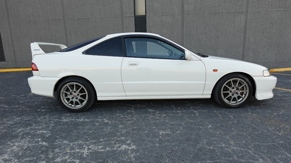 JDM 2000 Honda Integra Type-R DC2 Vtec B18C