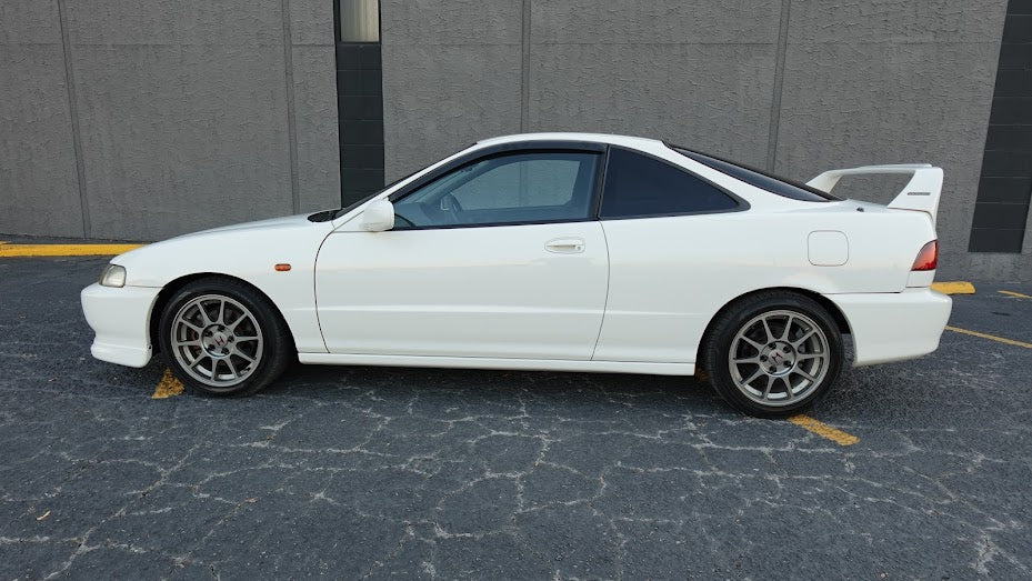 JDM 2000 Honda Integra Type-R DC2 Vtec B18C