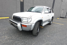 Load image into Gallery viewer, 1998 Toyota Hilux Surf SSR-V 3.0 L Diesel Turbo