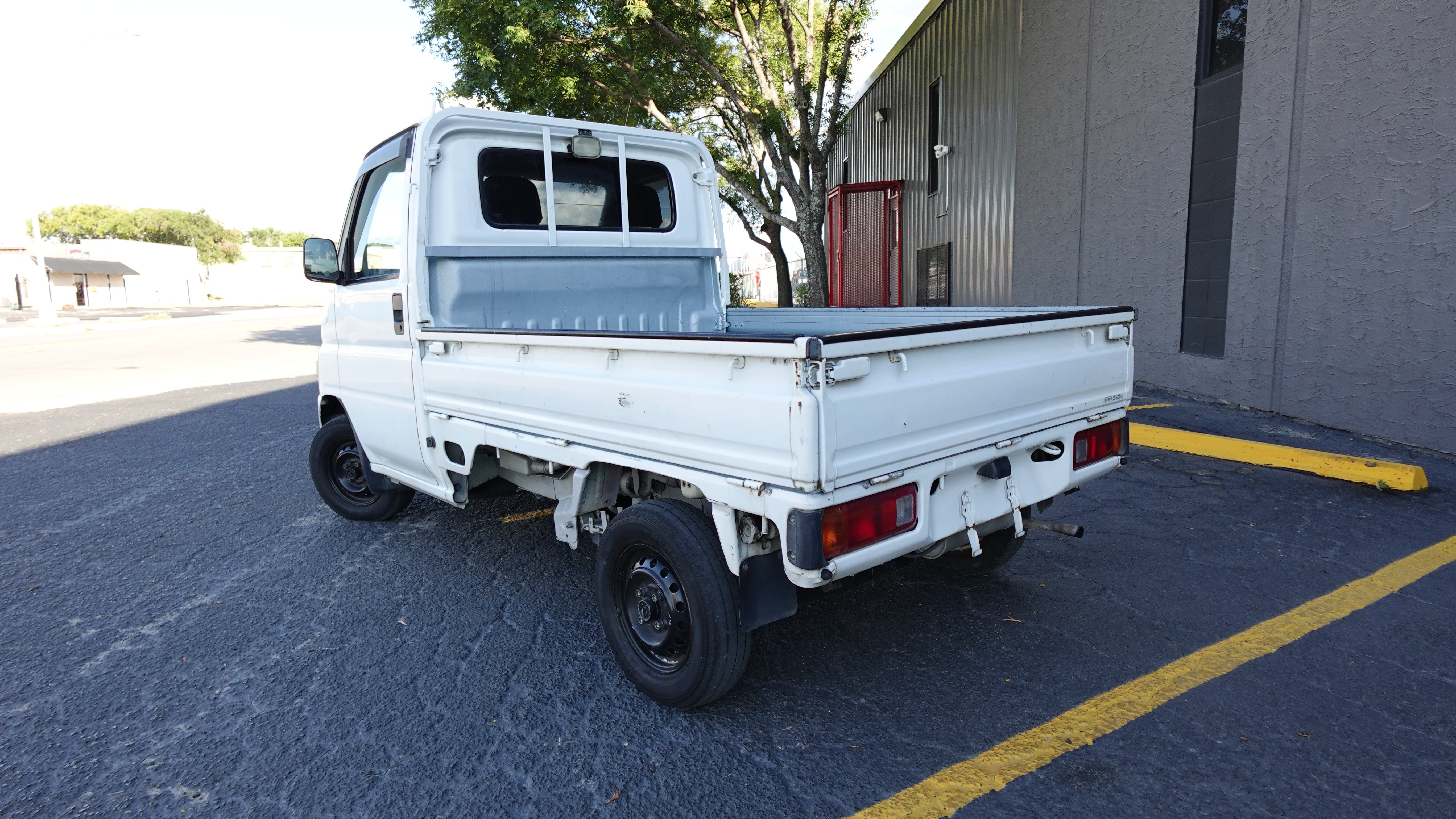 JDM 2000 Honda Acty Kei Truck 4wd
