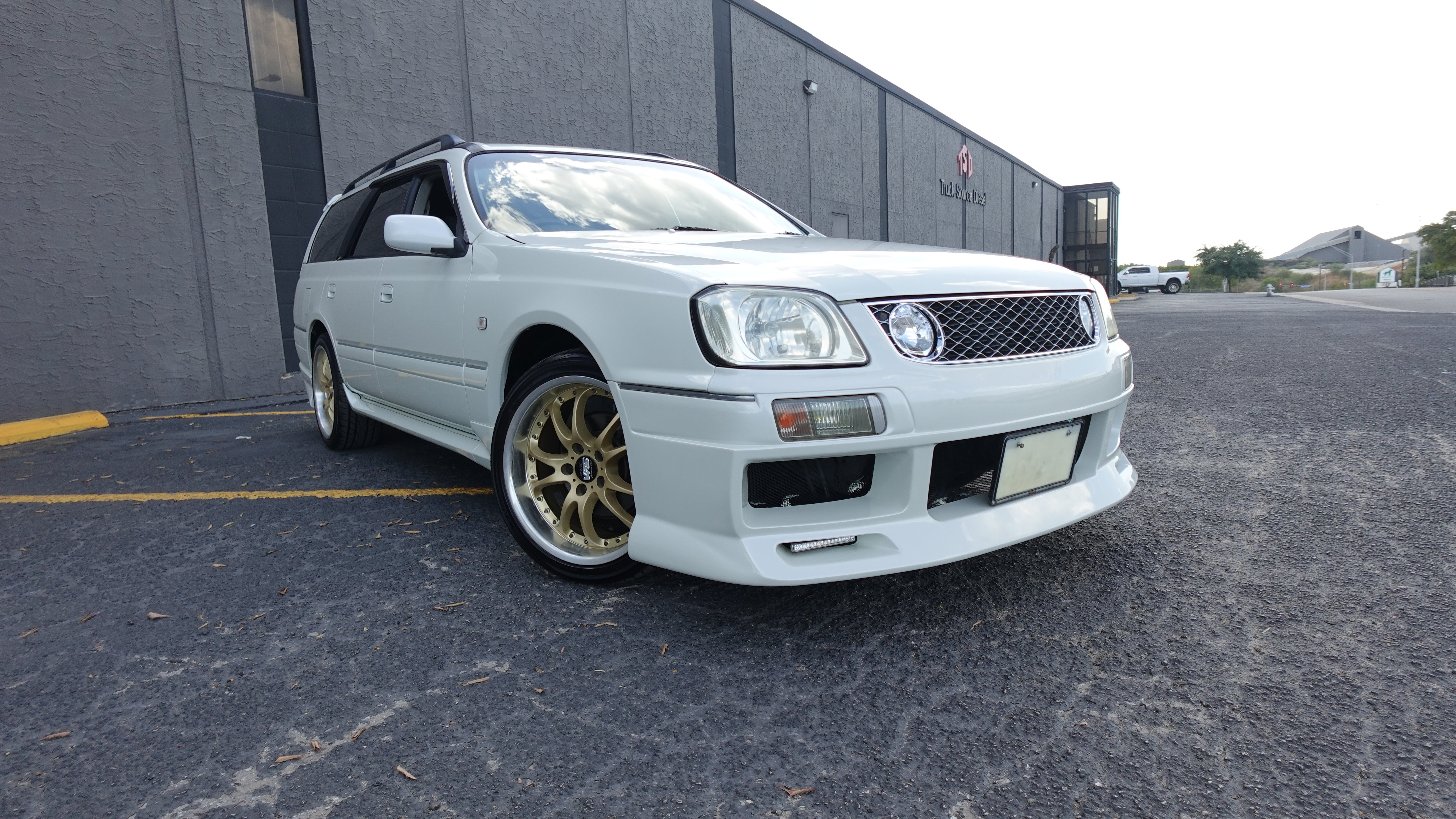 JDM 2000 Nissan Stagea 25RS 2.5L RB25DE