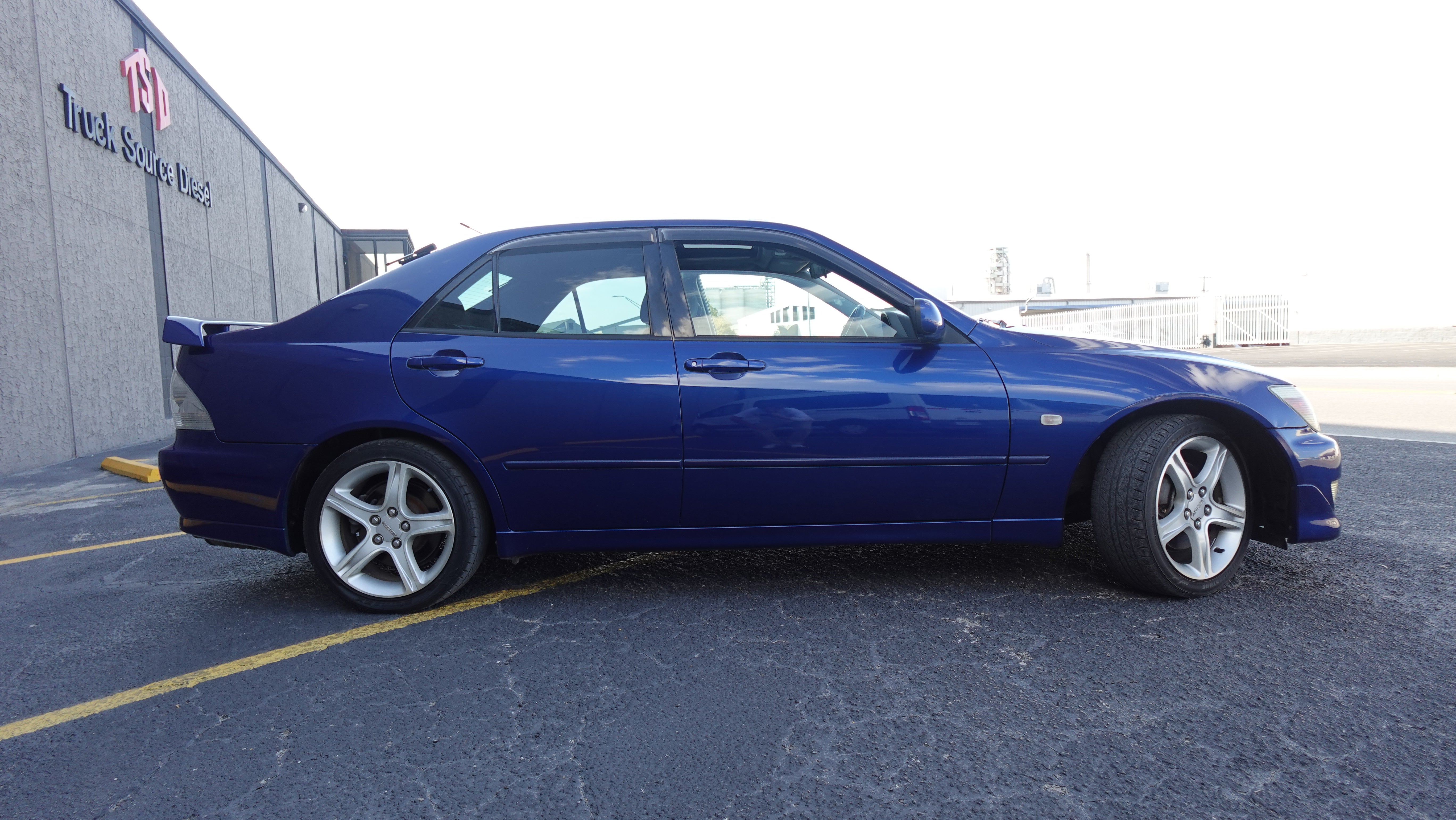 JDM 1999 Toyota Altezza RS200 Z Edition 6 speed