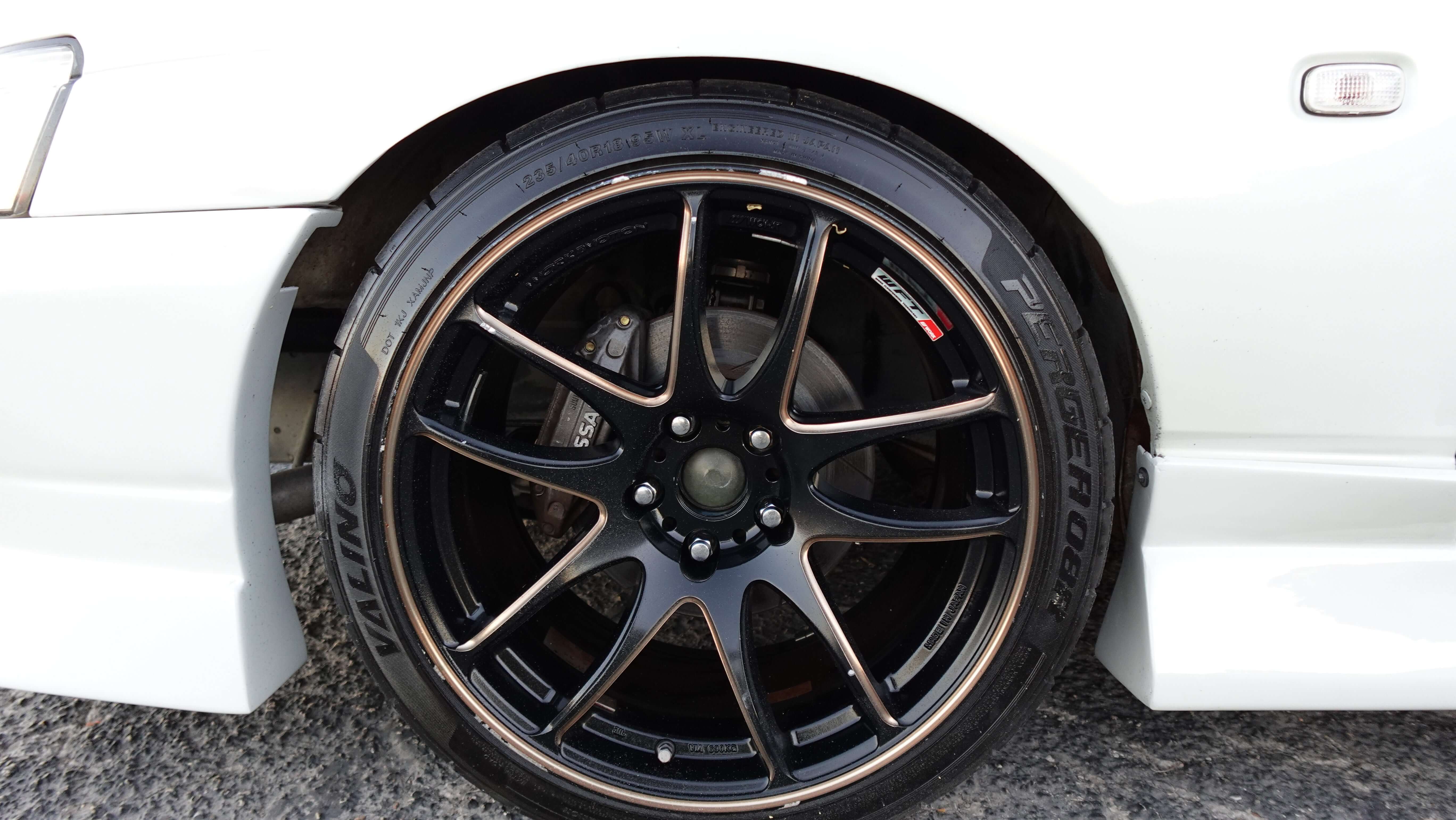 2000 Nissan Laurel 25 Club S C35