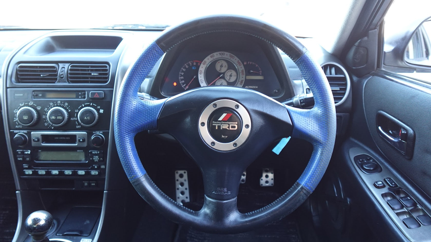 1999 Toyota Altezza RS200 Z – JDM Drive