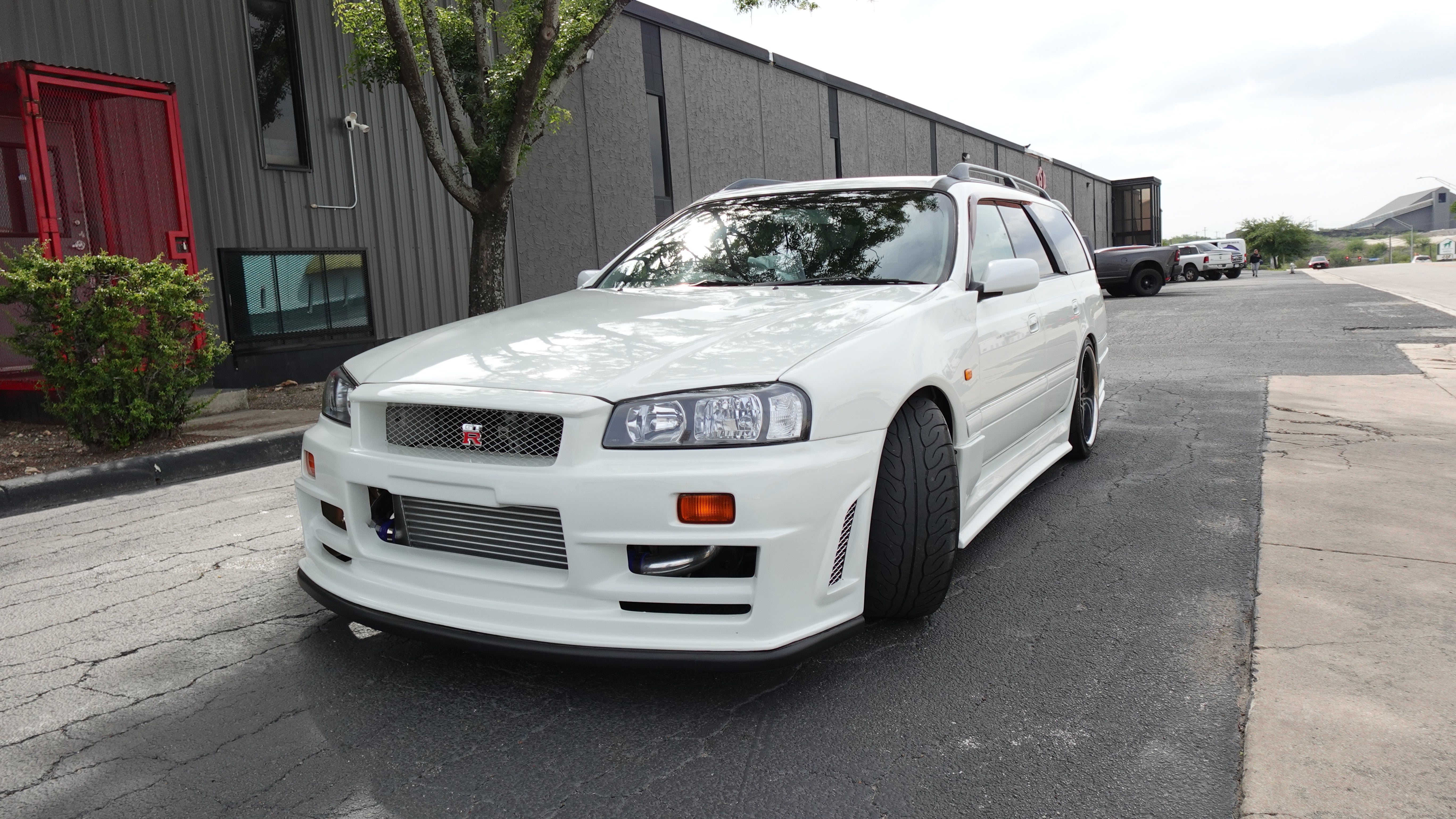 2001 Nissan Stagea RS-4 Turbo AWD 4WD R34 GTR front Conversion