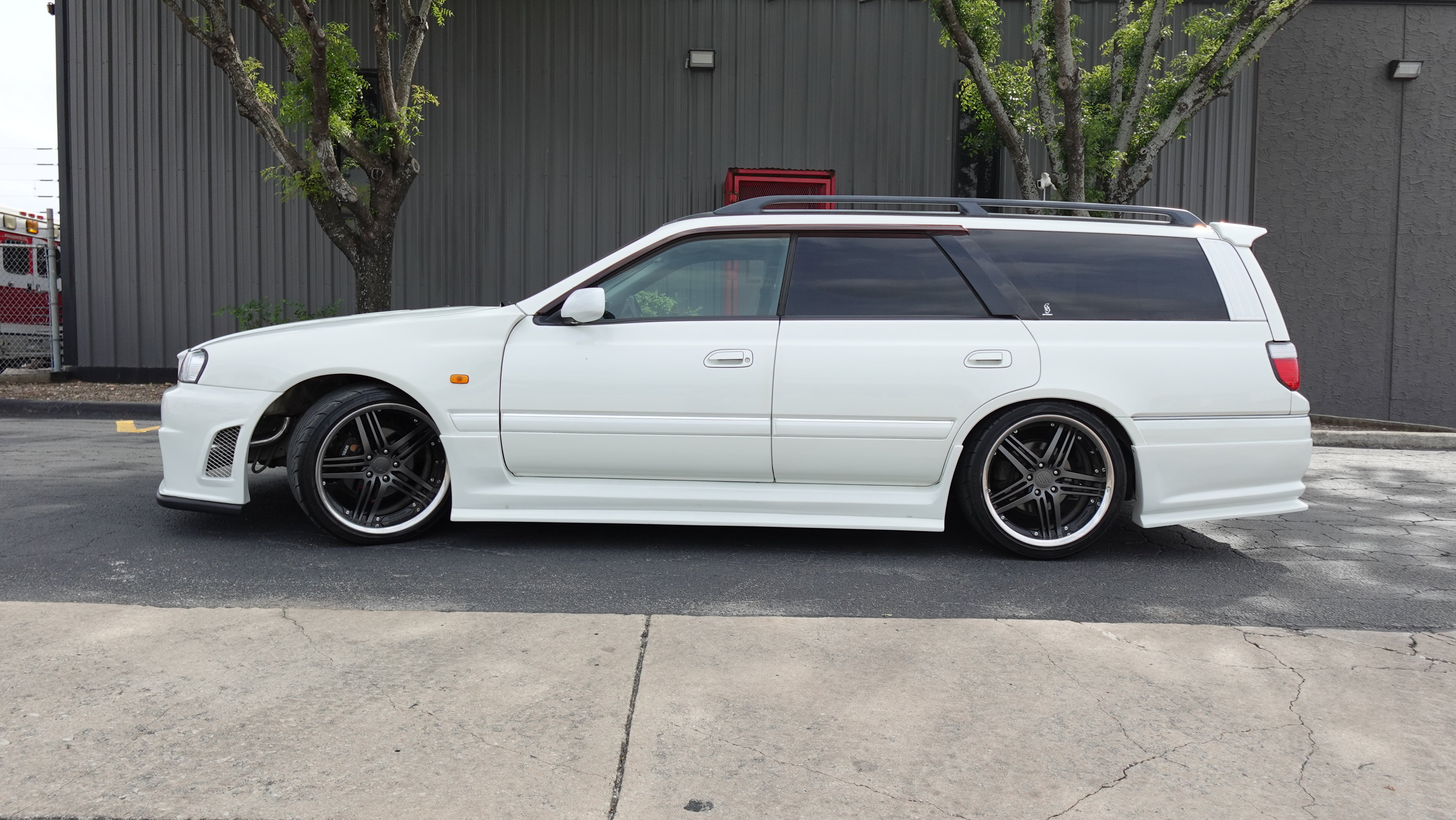 2001 Nissan Stagea RS-4 Turbo AWD 4WD R34 GTR front Conversion