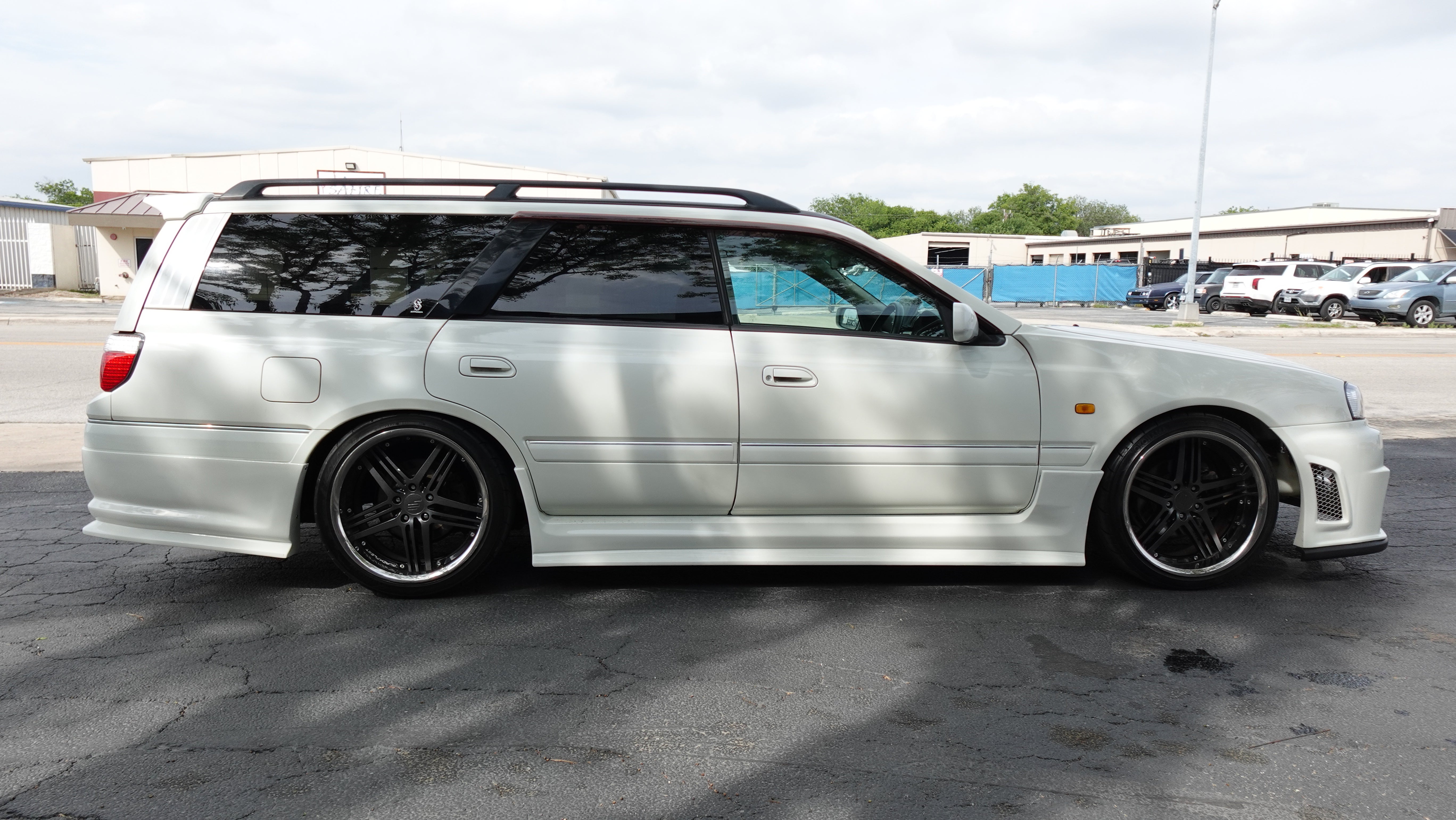 2001 Nissan Stagea RS-4 Turbo AWD 4WD R34 GTR front Conversion