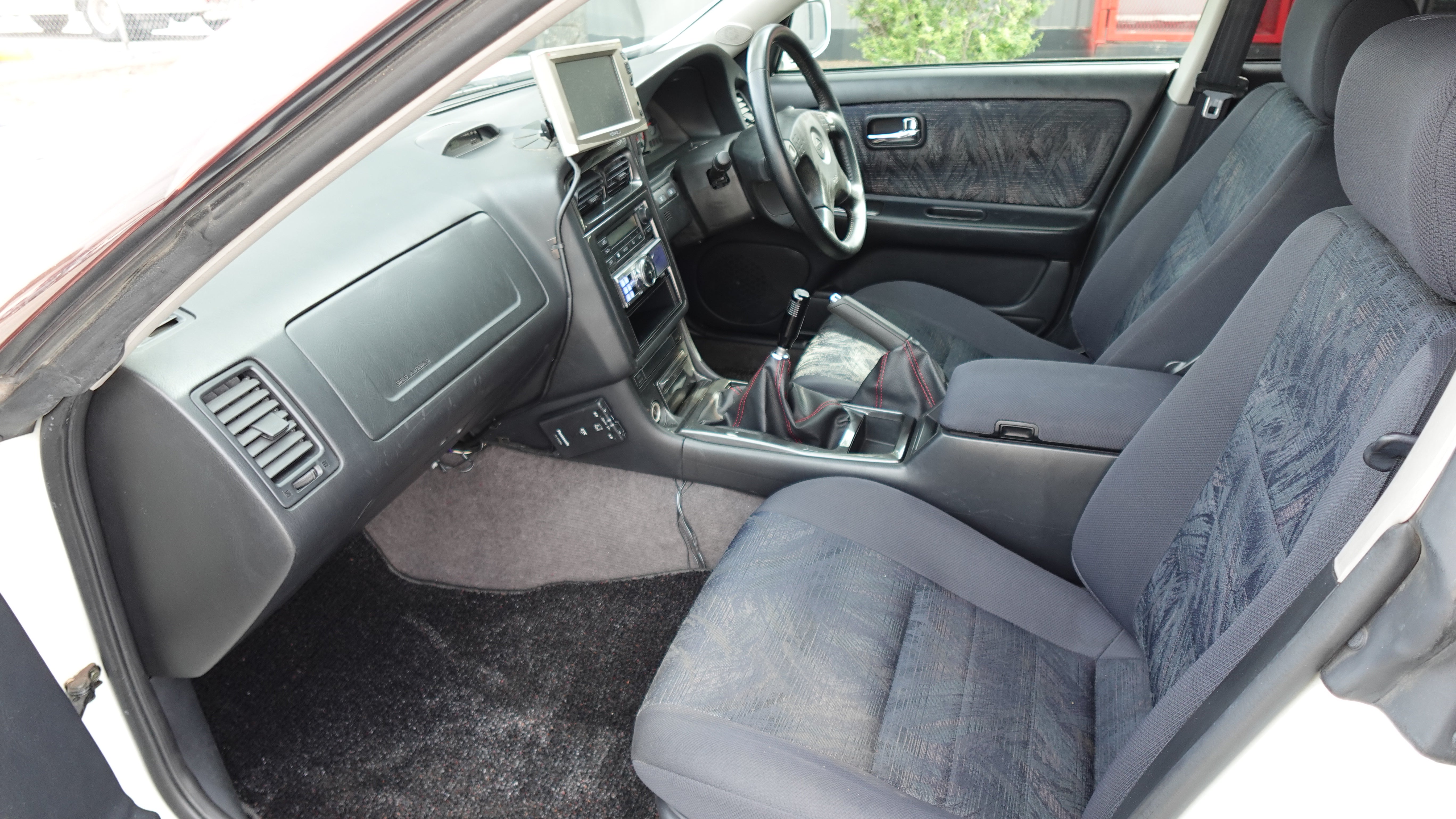 2001 Nissan Stagea RS-4 Turbo AWD 4WD R34 GTR front Conversion