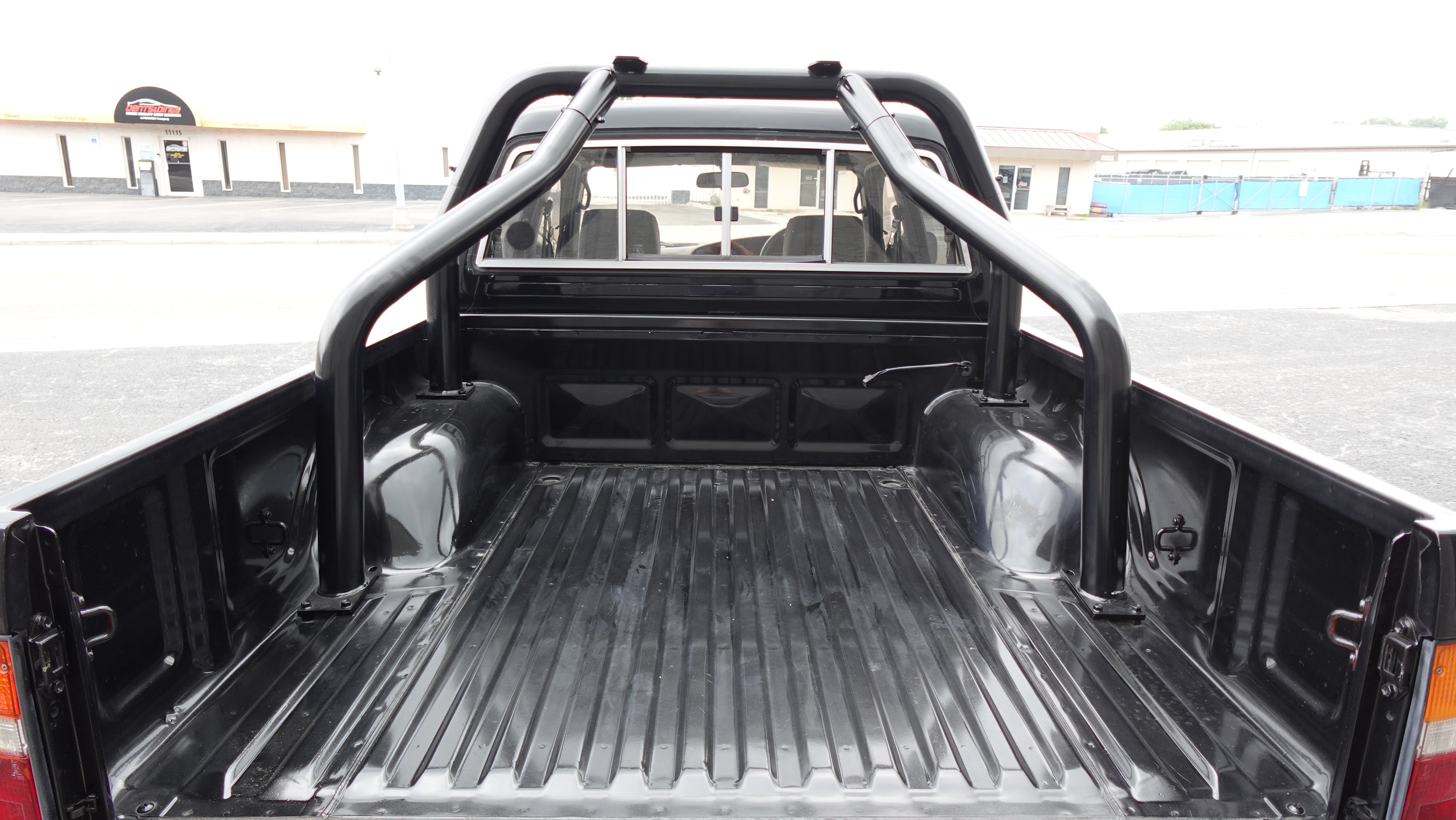 1997 Toyota Hilux Pickup SSR-X double cap 4wd Diesel Turbo LN112