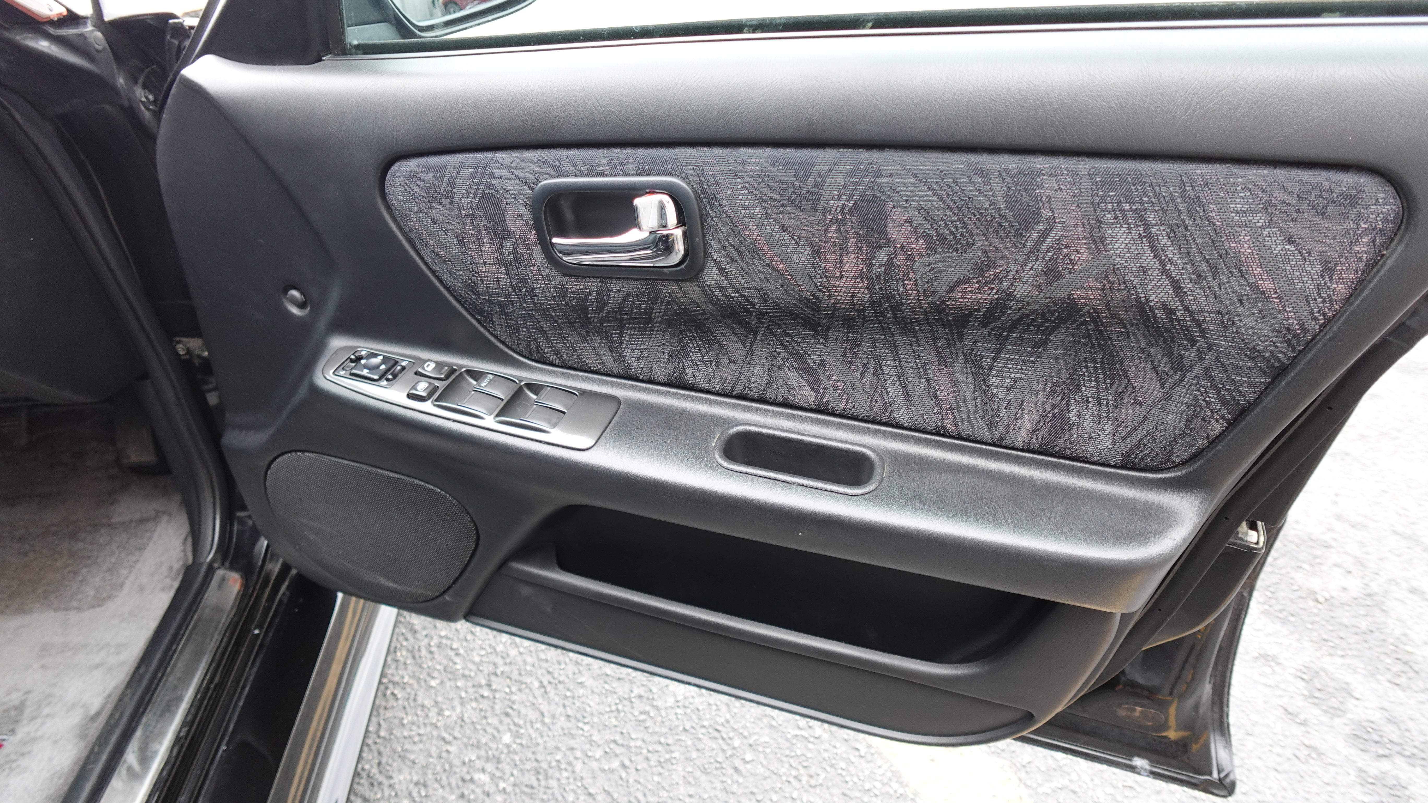 2000 Nissan Stagea 25T RS Four V R34 Front conversion