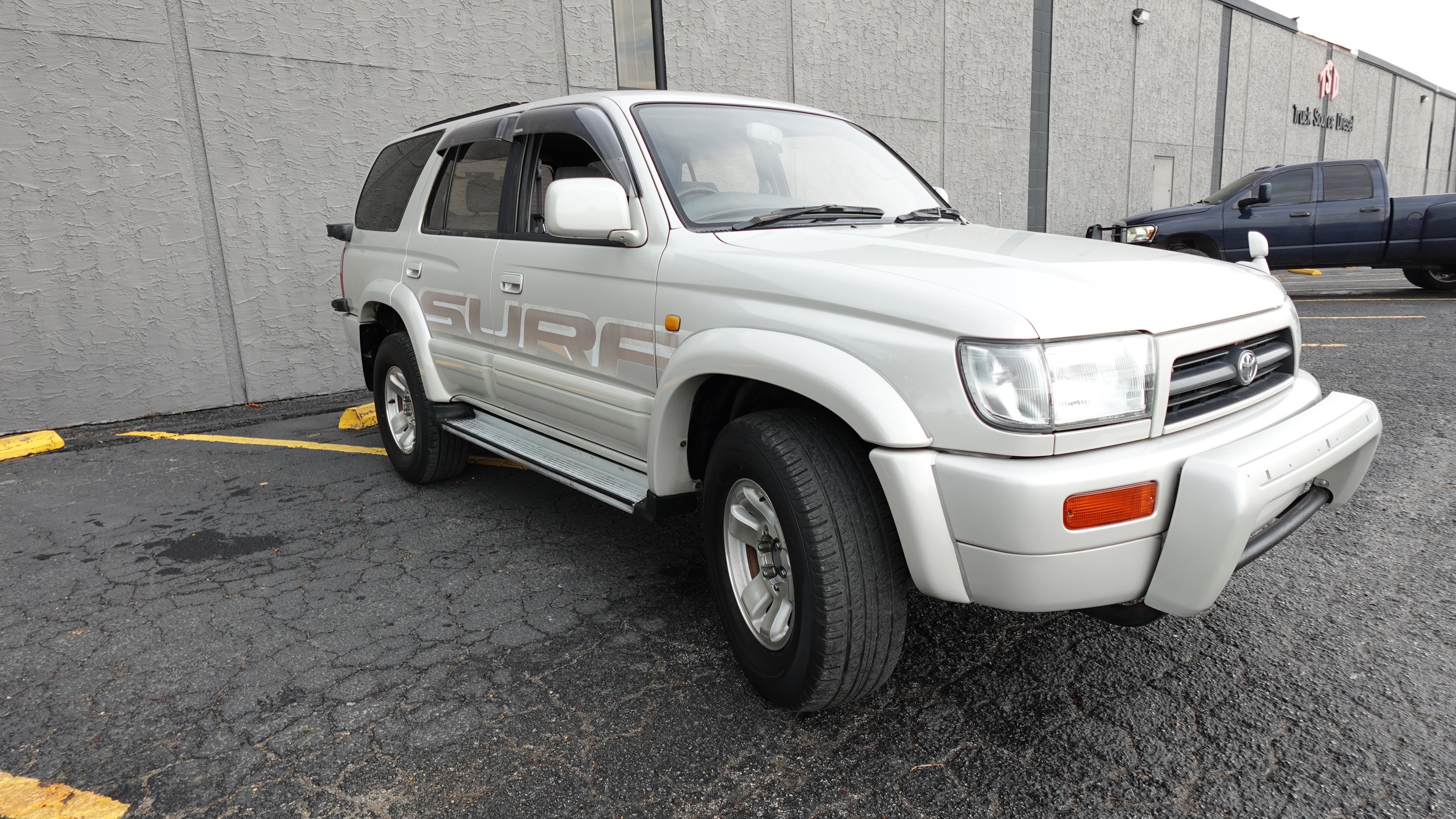 1996 Toyota Hilux Surf SSR-X Diesel 4wD Turbo