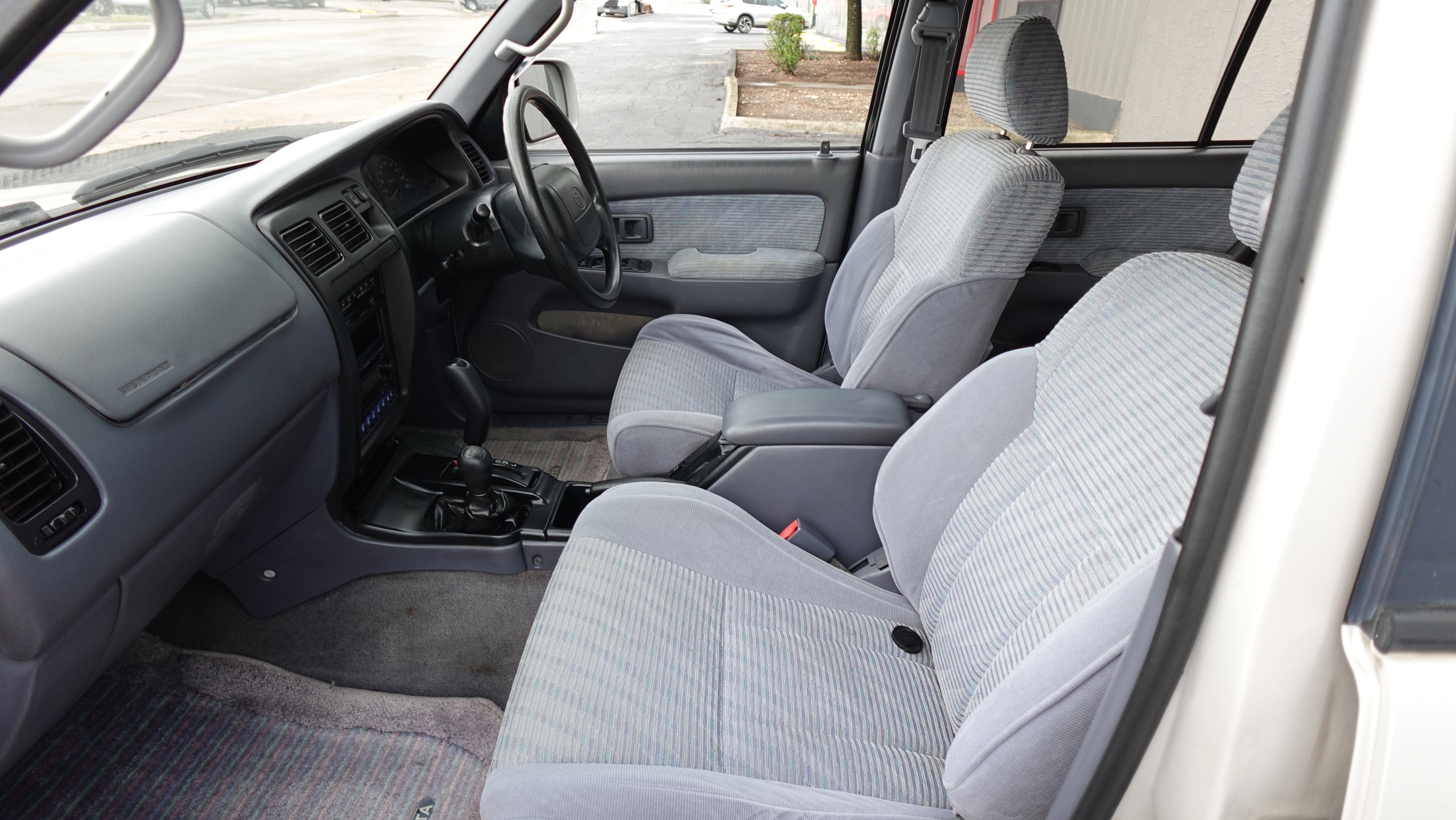 1996 Toyota Hilux Surf SSR-X Diesel 4wD Turbo