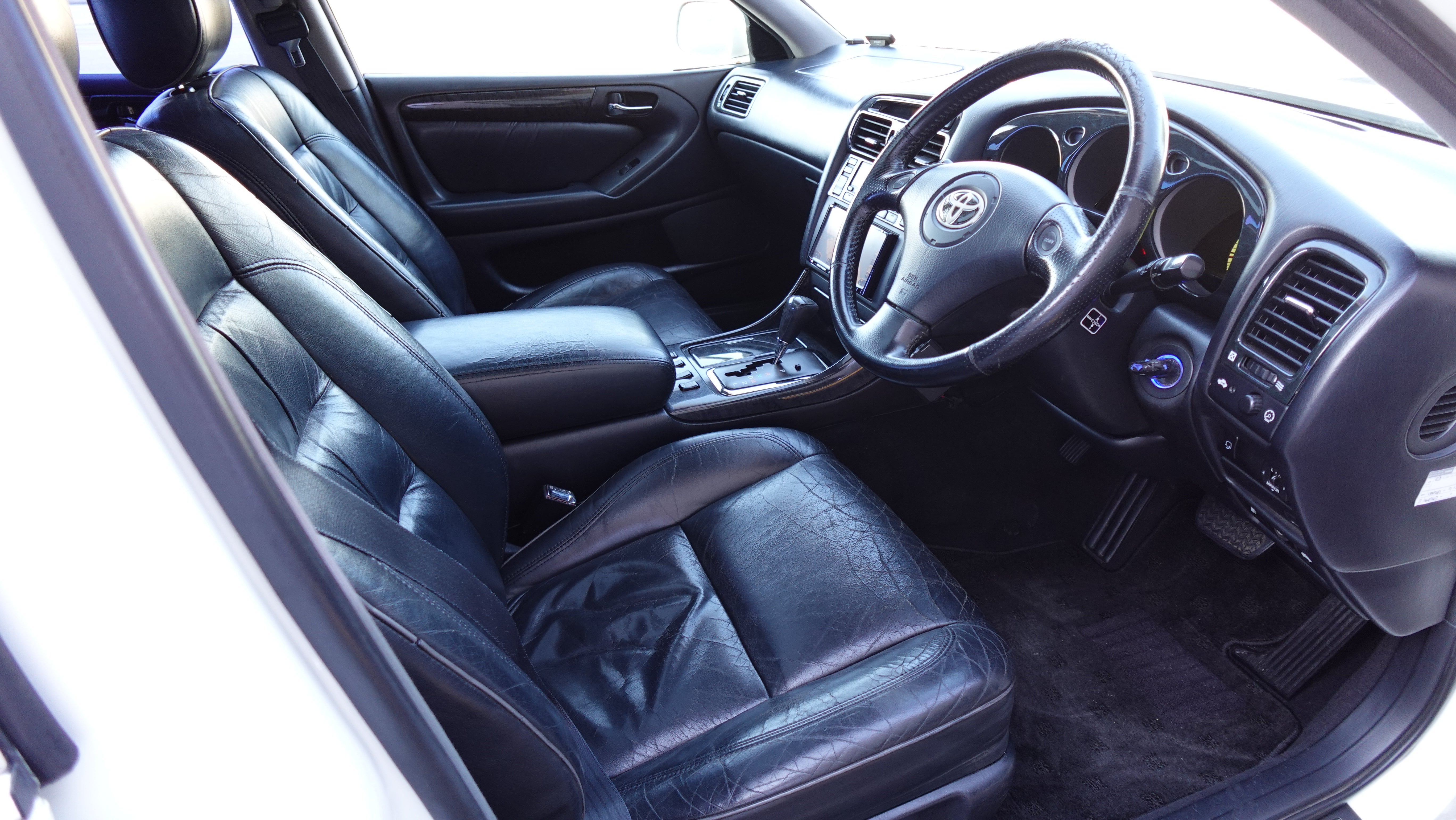 2000 Toyota Aristo V300