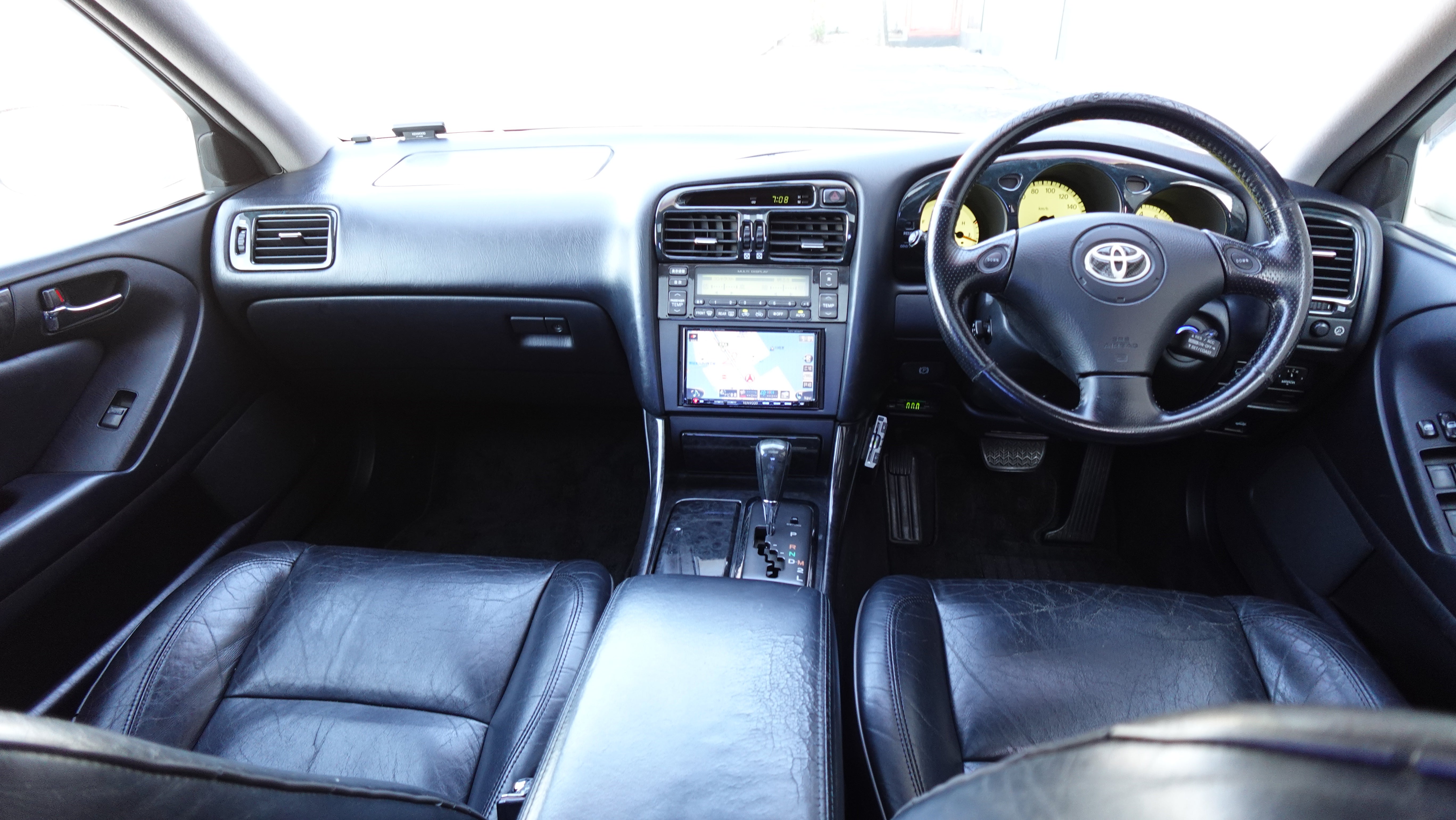 2000 Toyota Aristo V300