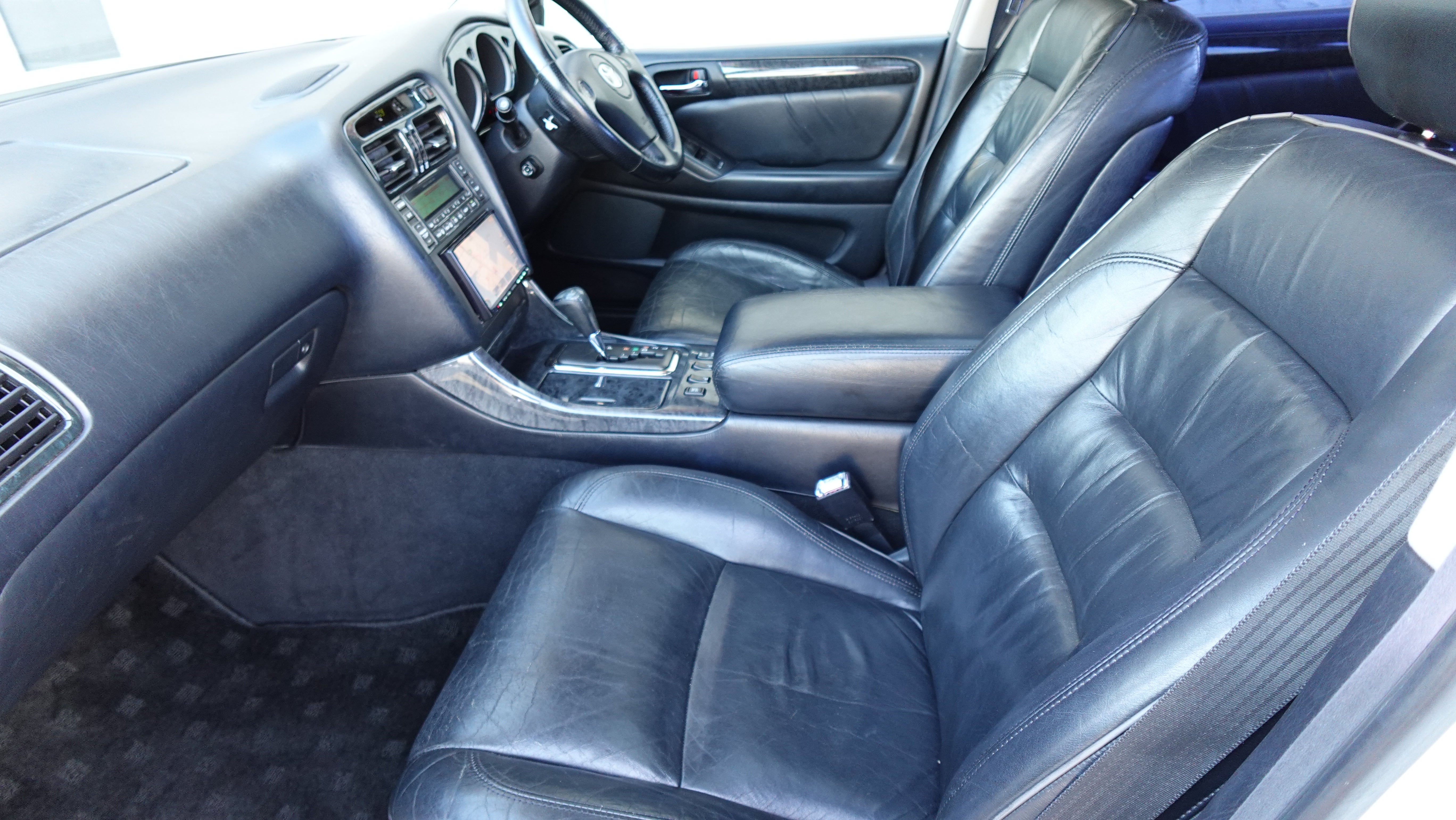 2000 Toyota Aristo V300