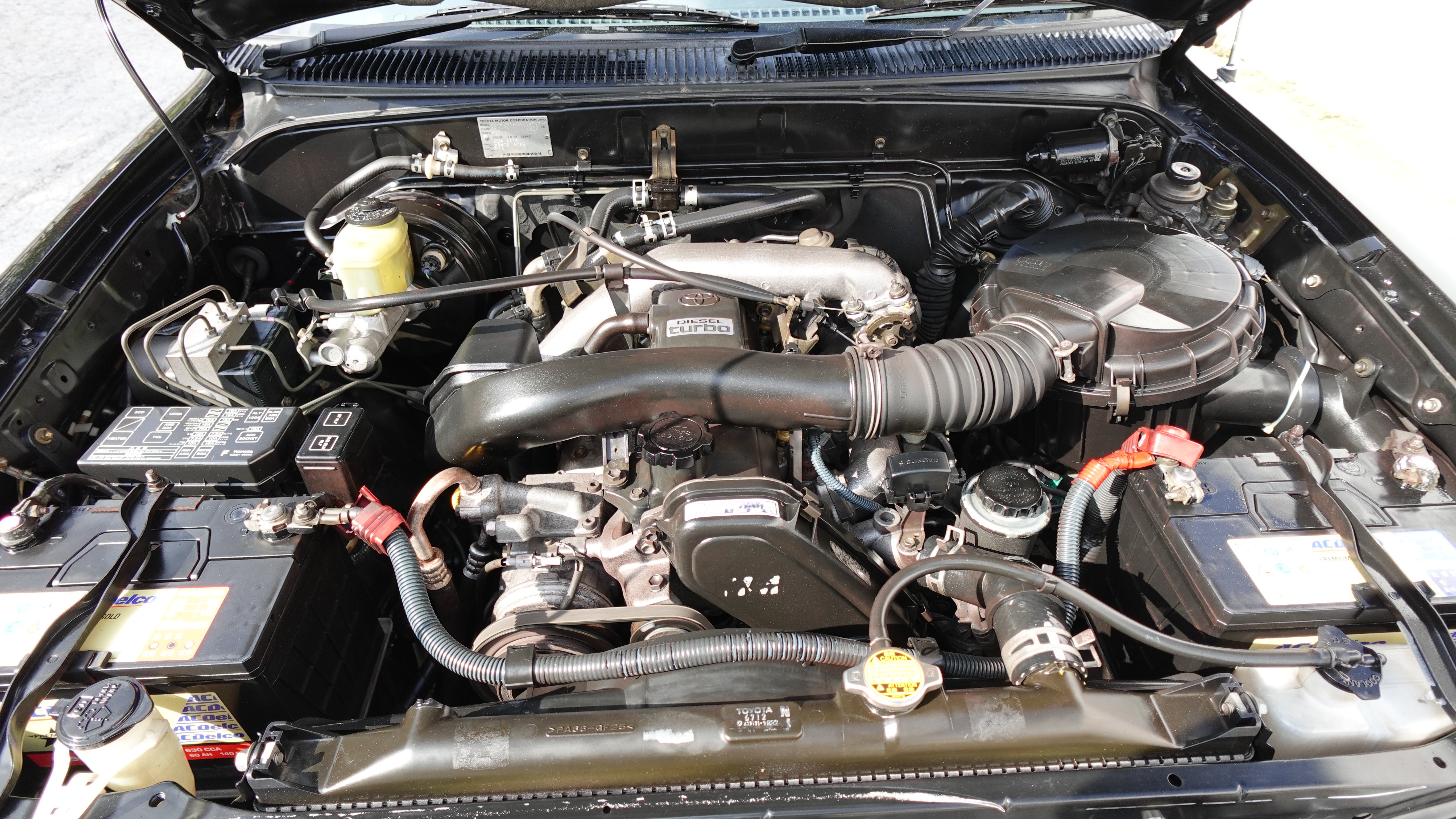 1998 Toyota Hilux Surf SSR-X 4wD