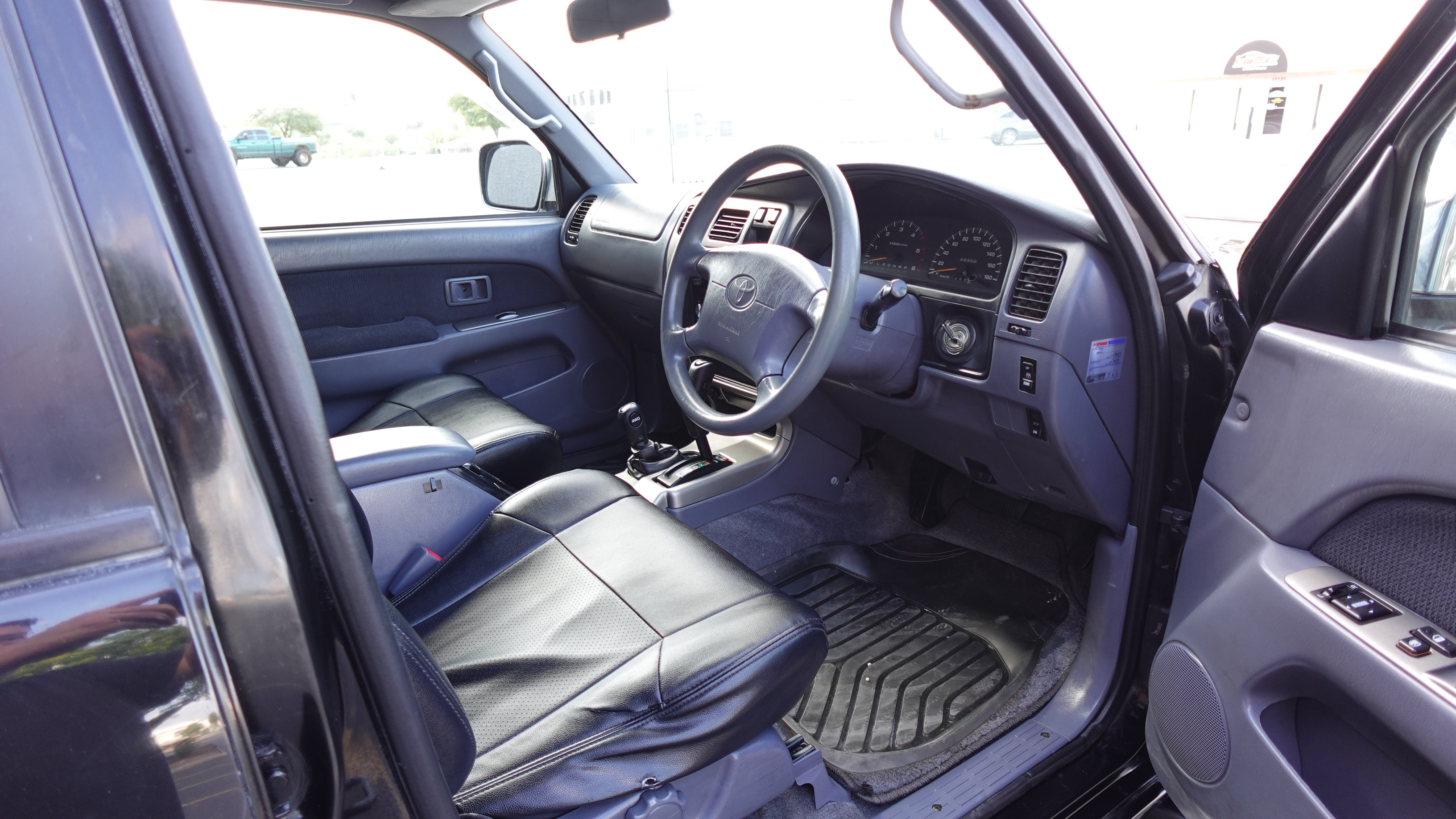 1998 Toyota Hilux Surf SSR-X 4wD