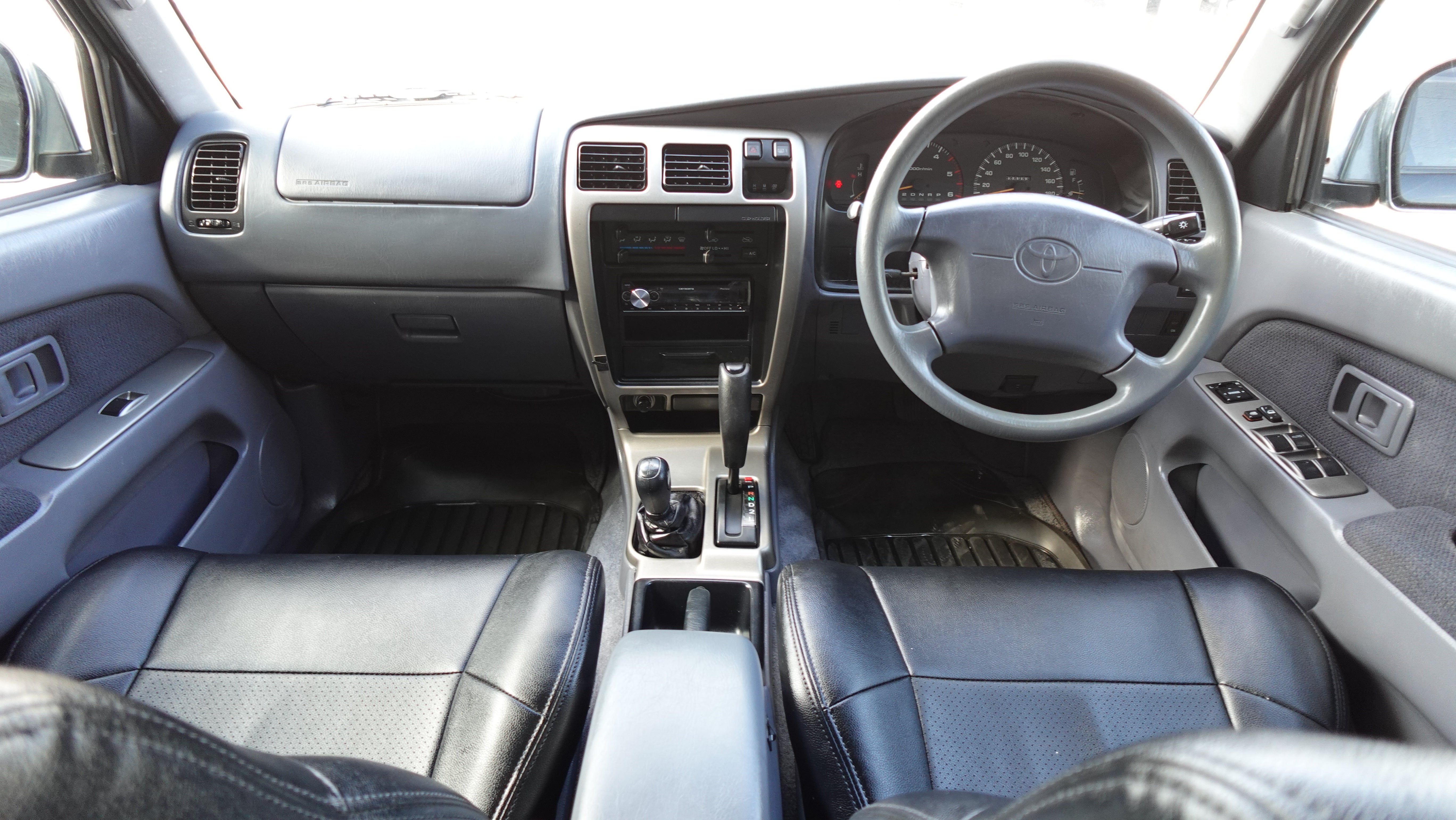 1998 Toyota Hilux Surf SSR-X 4wD